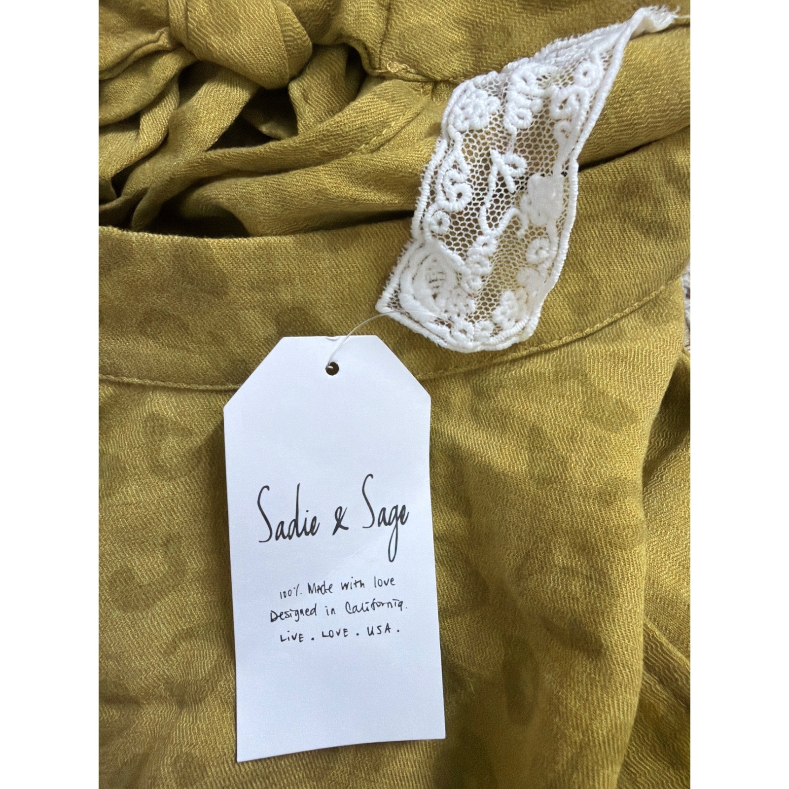 Sadie & Sage Chartreuse Leopard Mock Neck Tie Back Top AB313308 Large NWT