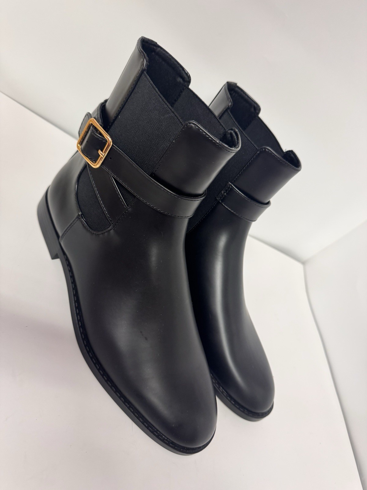 MANGO ANKLE BOOTS WITH ELASTIC PANEL AND BUCKLE WOMENS Sizes 40 NEW NO BOX