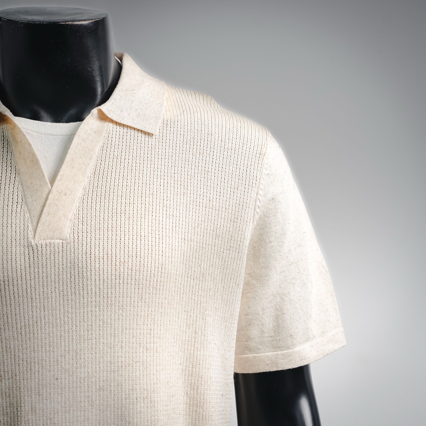 Brunello Cucinelli Men’s Ribbed-Knit Short-Sleeve Polo Shirt — Size M