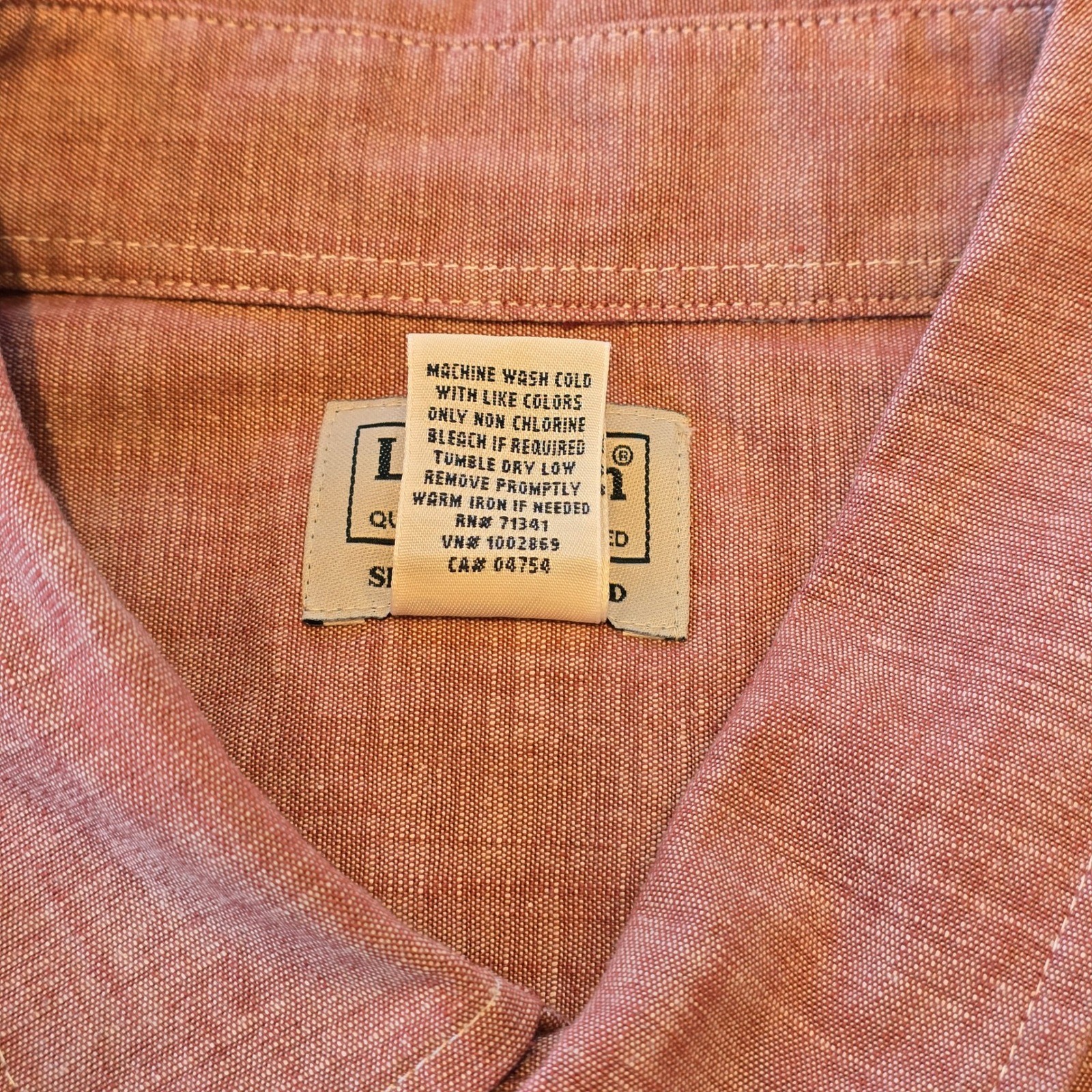 LL Bean Mens Large Tall Slightly Fitted Chambray Button Down Shirt Red Orange