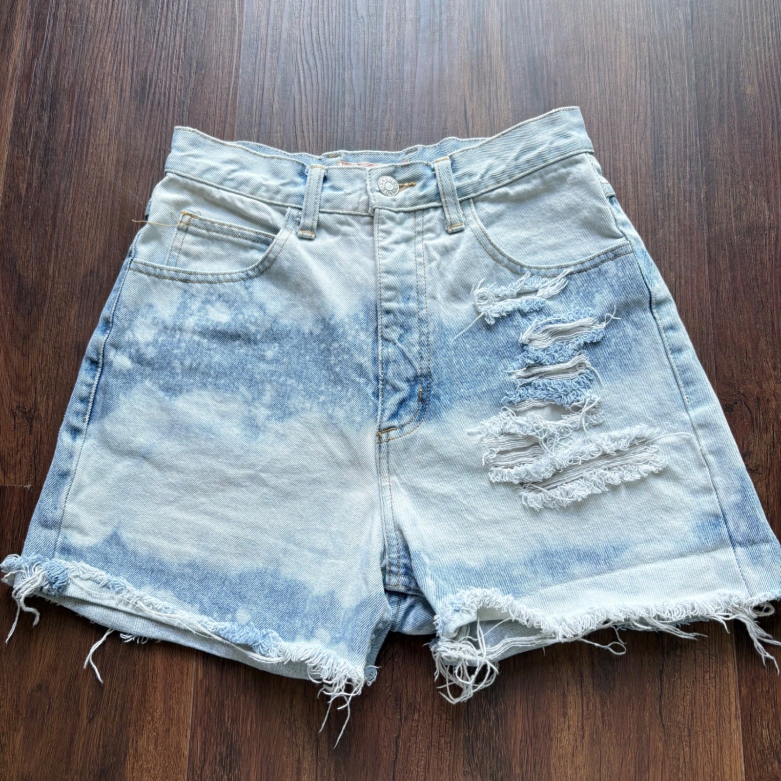 ♾️Vintage Guess Georges Marciano Acid Wash Distressed Denim Shorts 29 ♾️
