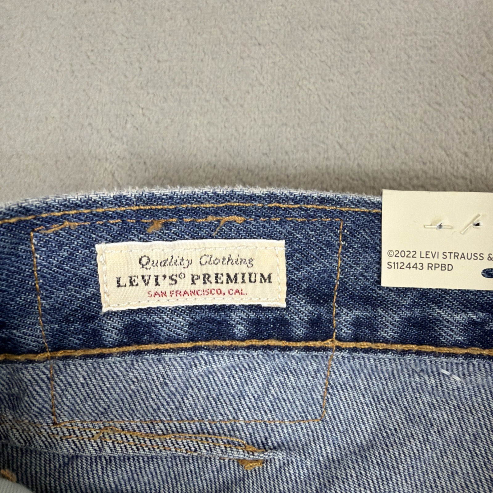 Levi’s Premium Twisted Baggy Jeans Men’s Size 34×30 Blue Medium Wash Belted