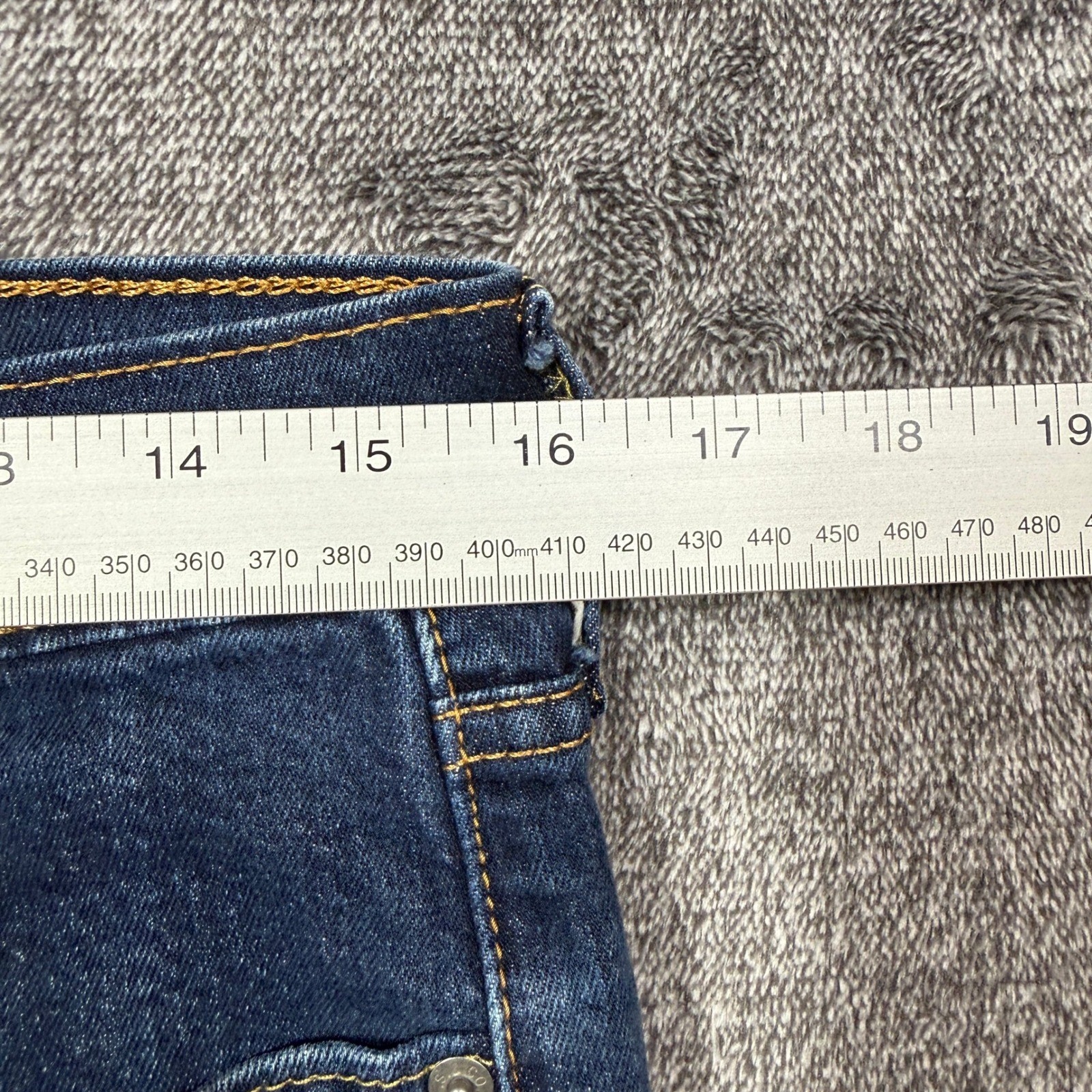 Levi’s 502 Jeans Mens 32×30 Blue Taper Dark Wash Stretch Denim