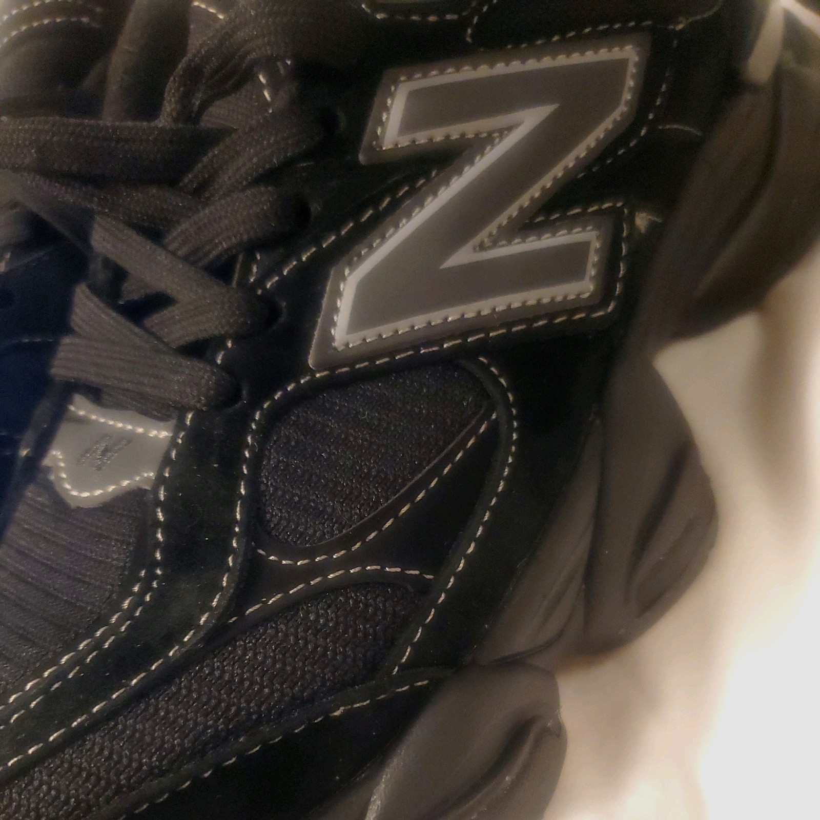 New Balance 9060 Triple Black Suede Low Top Lace-Up W -8.5 D/M- 7D. Sneakers