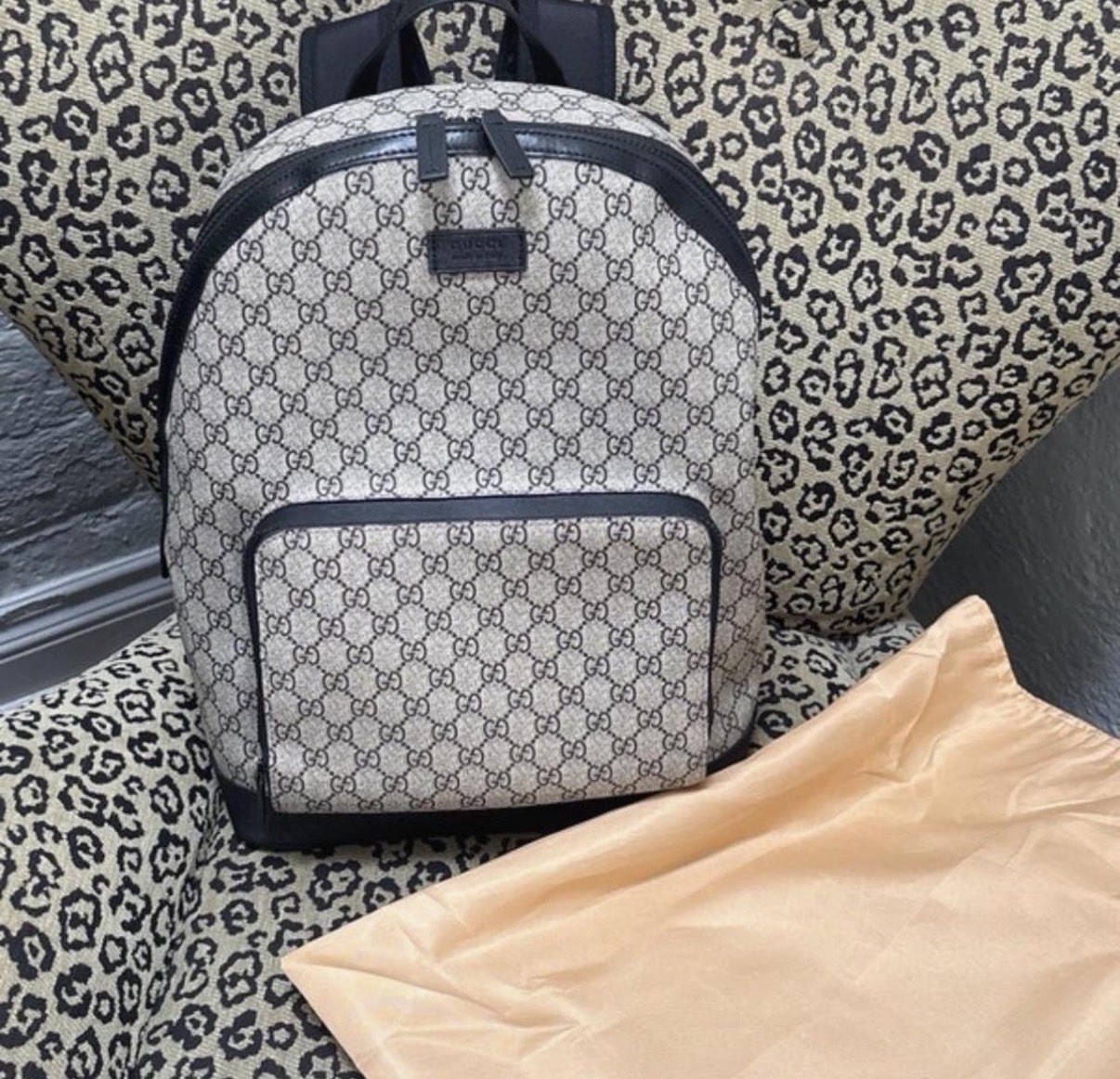 Gucci GG Supreme Monogram Backpack Beige DM first