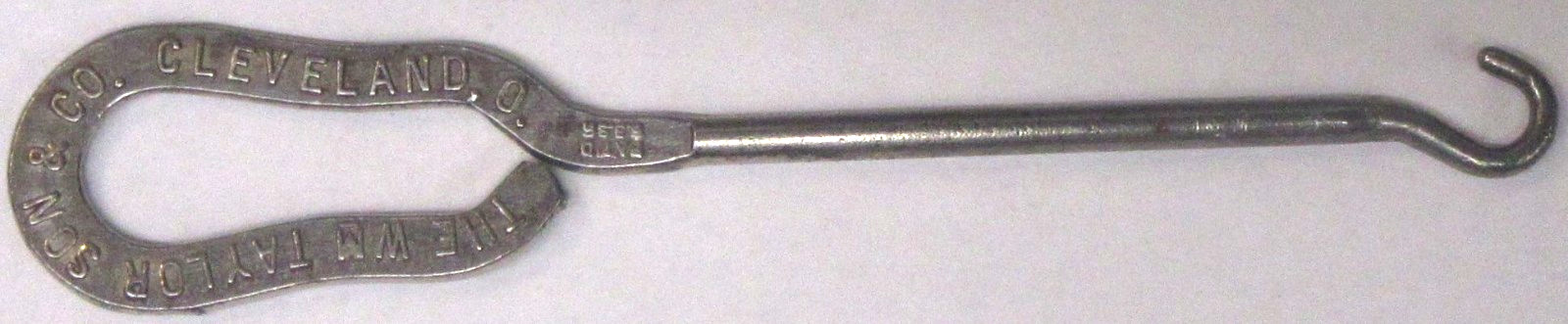 early WM. TAYLOR SON & CO. Cleveland Ohio Shoe Button Hook buttonhook *