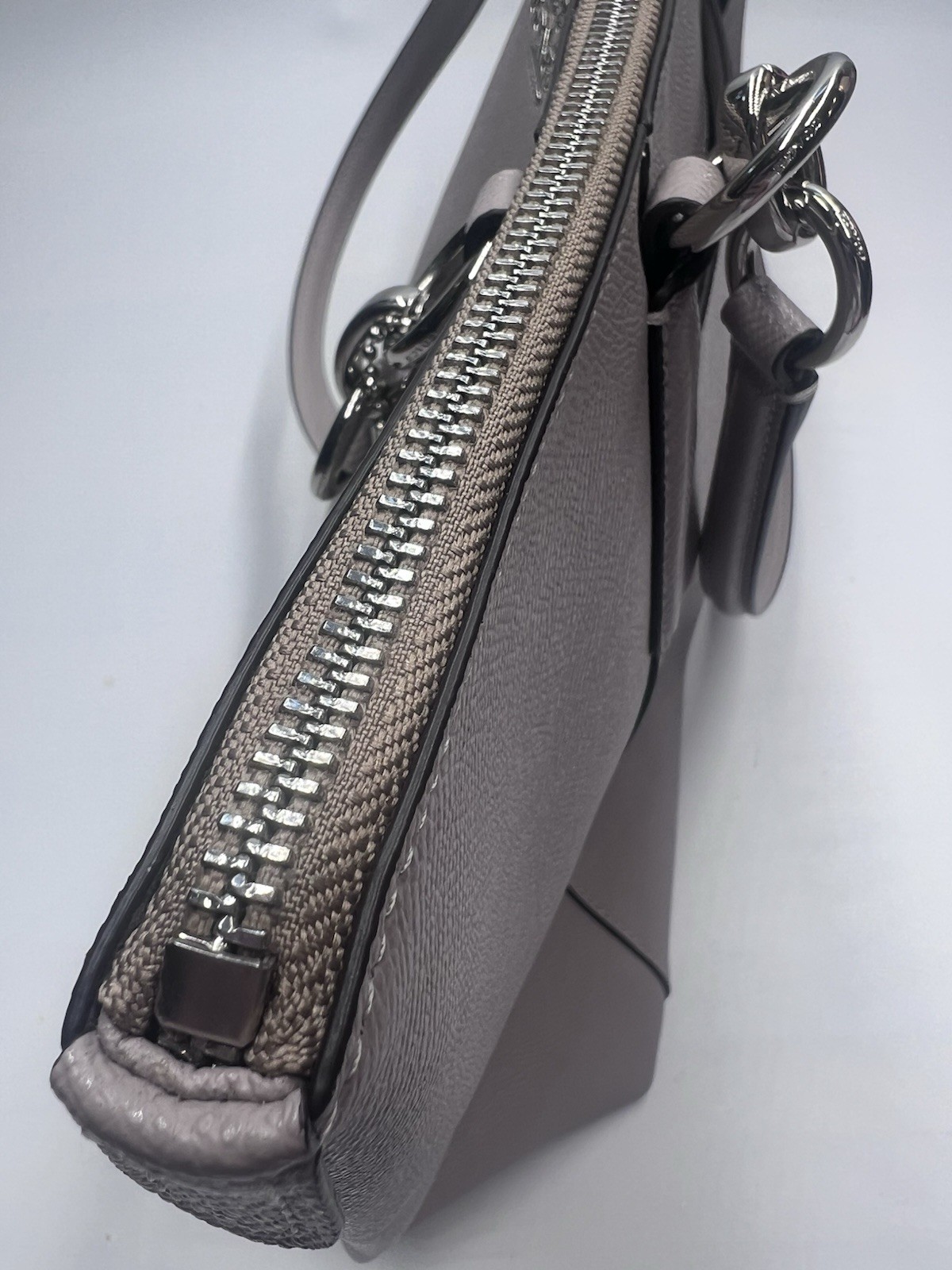COACH Ava Tote Crossgrain Leather Handbag Gray F57526 Great Condition