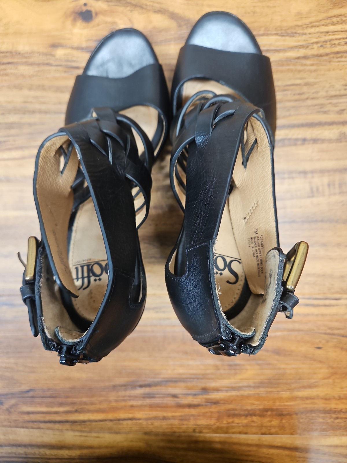 Sofft Ohanna Black Vowen Leather Heel Sandals Womens Size 7M