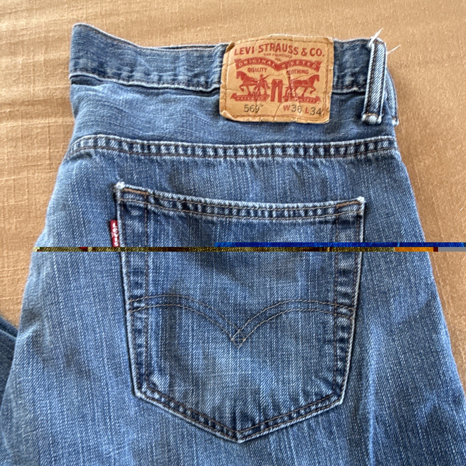 Levi’s Men’s 500 Series Straight Loose Fit Mid Rise Medium Wash Denim Jeans