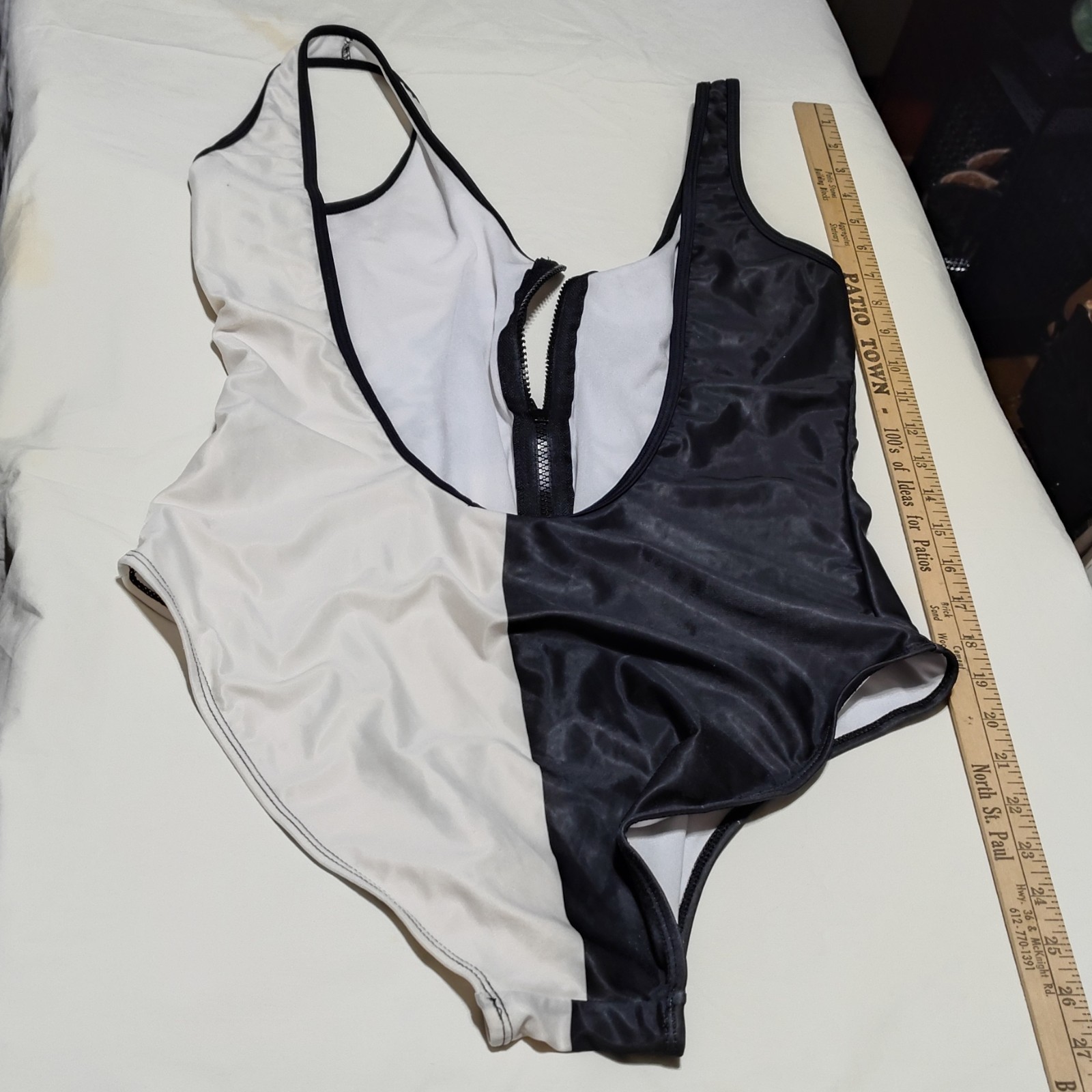 Black White Skeleton Print One Piece Lg Swimsuit Zip Front Vintage Womens teen