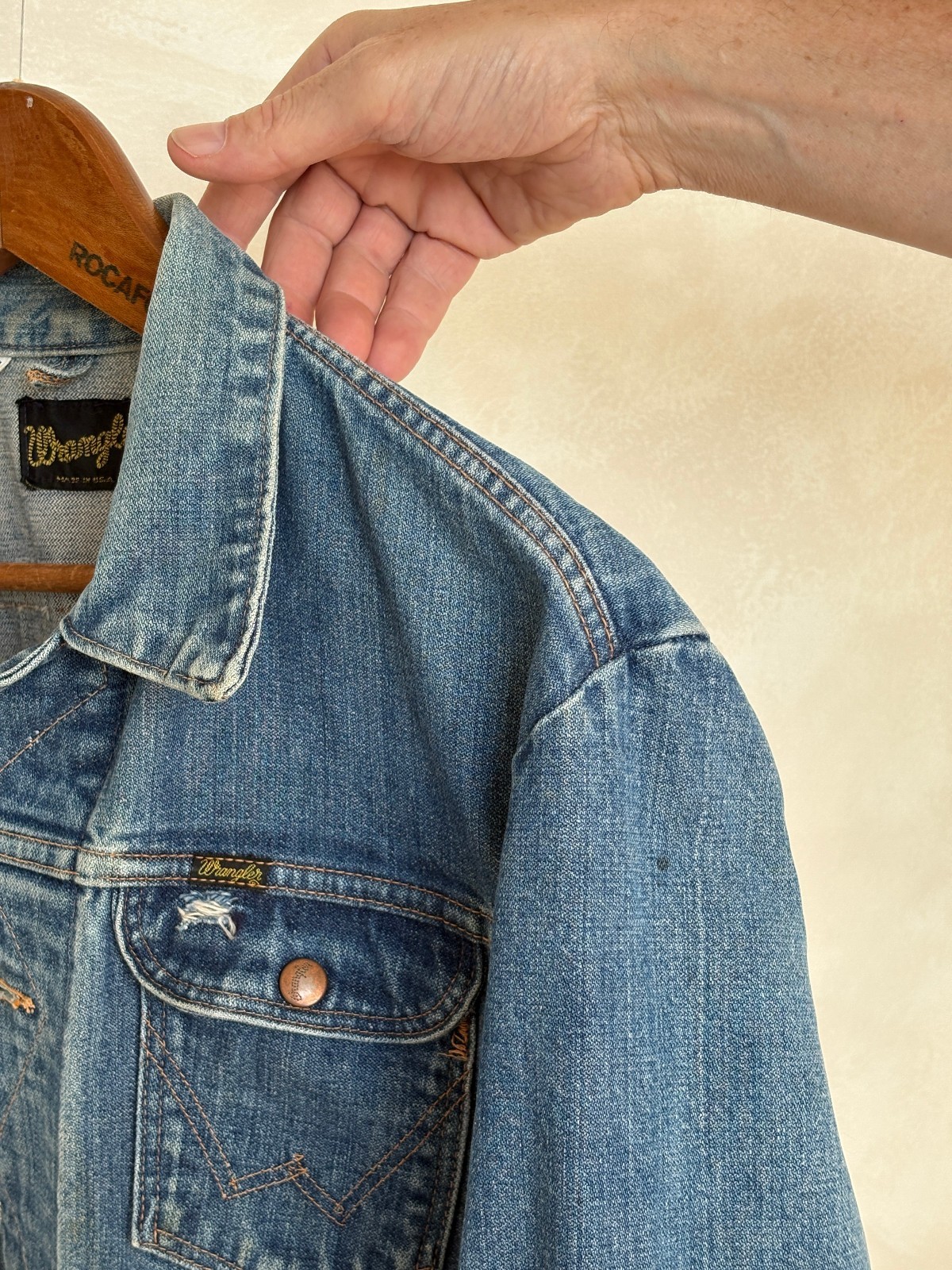 Size 44US / 54EU. Authentic 70s Maverick denim Jacket – Made in USA