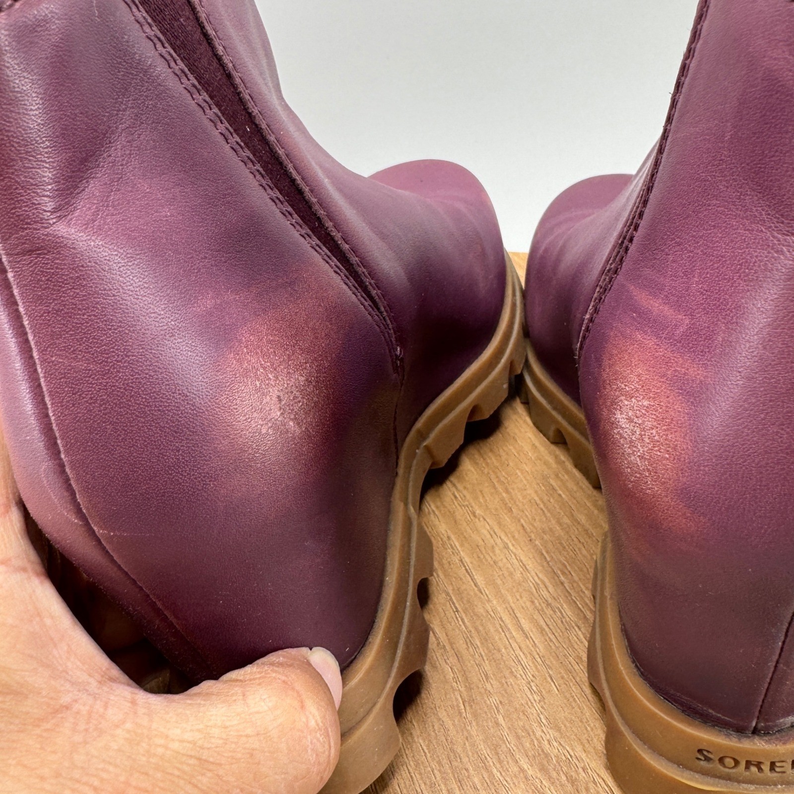 Sorel Joan of Arctic Wedge III Zip Bootie 6 Purple Leather Gorpcore Urban Rugged