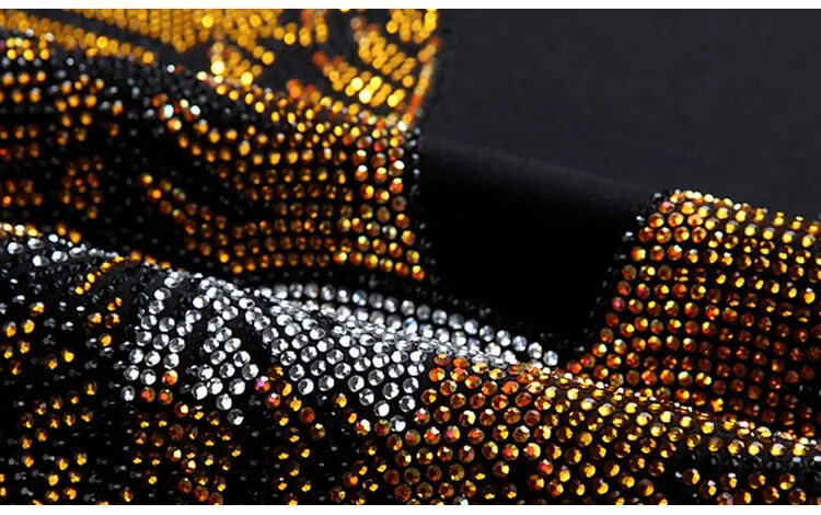Fashion Trend Eagle Rhinestones Streetwear Long Sleeve Luxury Men V-Neck T-Shirt
