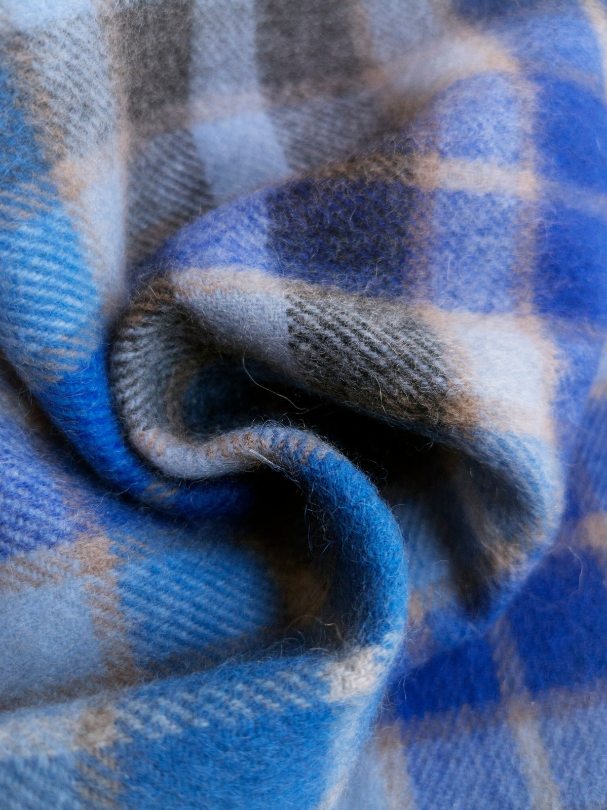 NP €167 Joshua Ellis 100% cashmere scarf, m.i. UK! checked, plaid, wool scarf