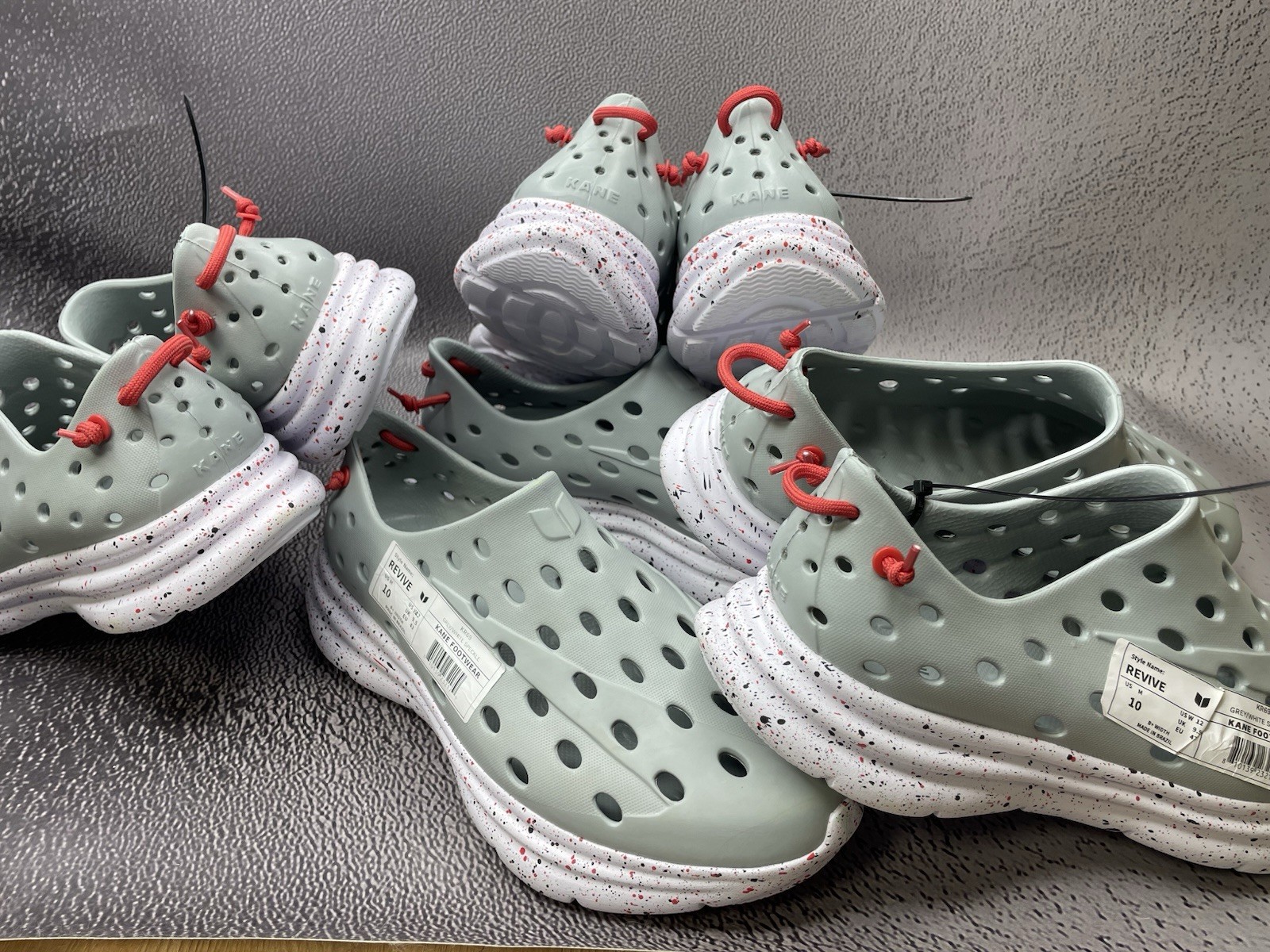 Kane Revive Shoes Grey White Speckle Vented Rubber Sneakers Size US M 10 W 12