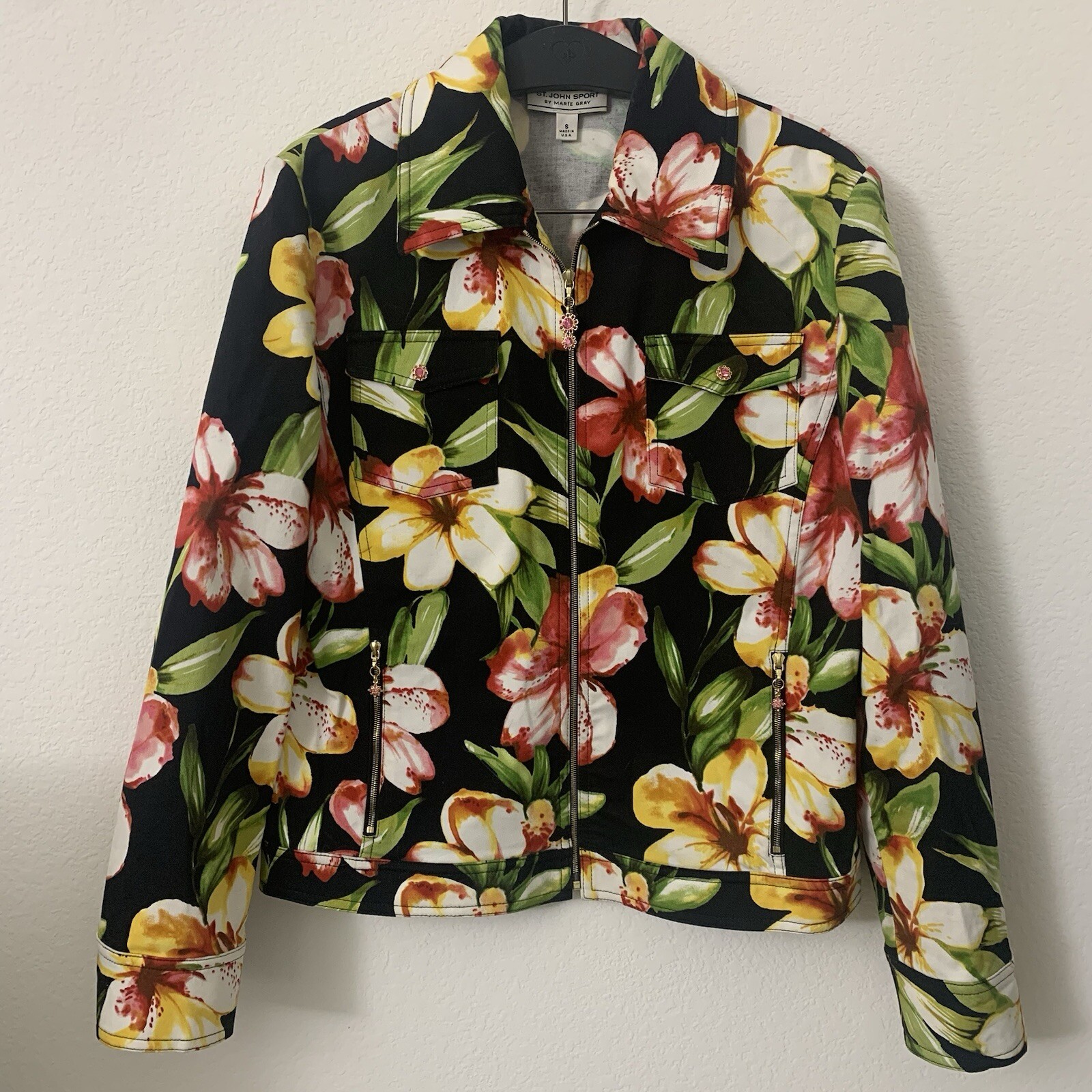 Rare St. John By Marie Gray Women’s Denim Jacket Small Black Floral Pink Jewels