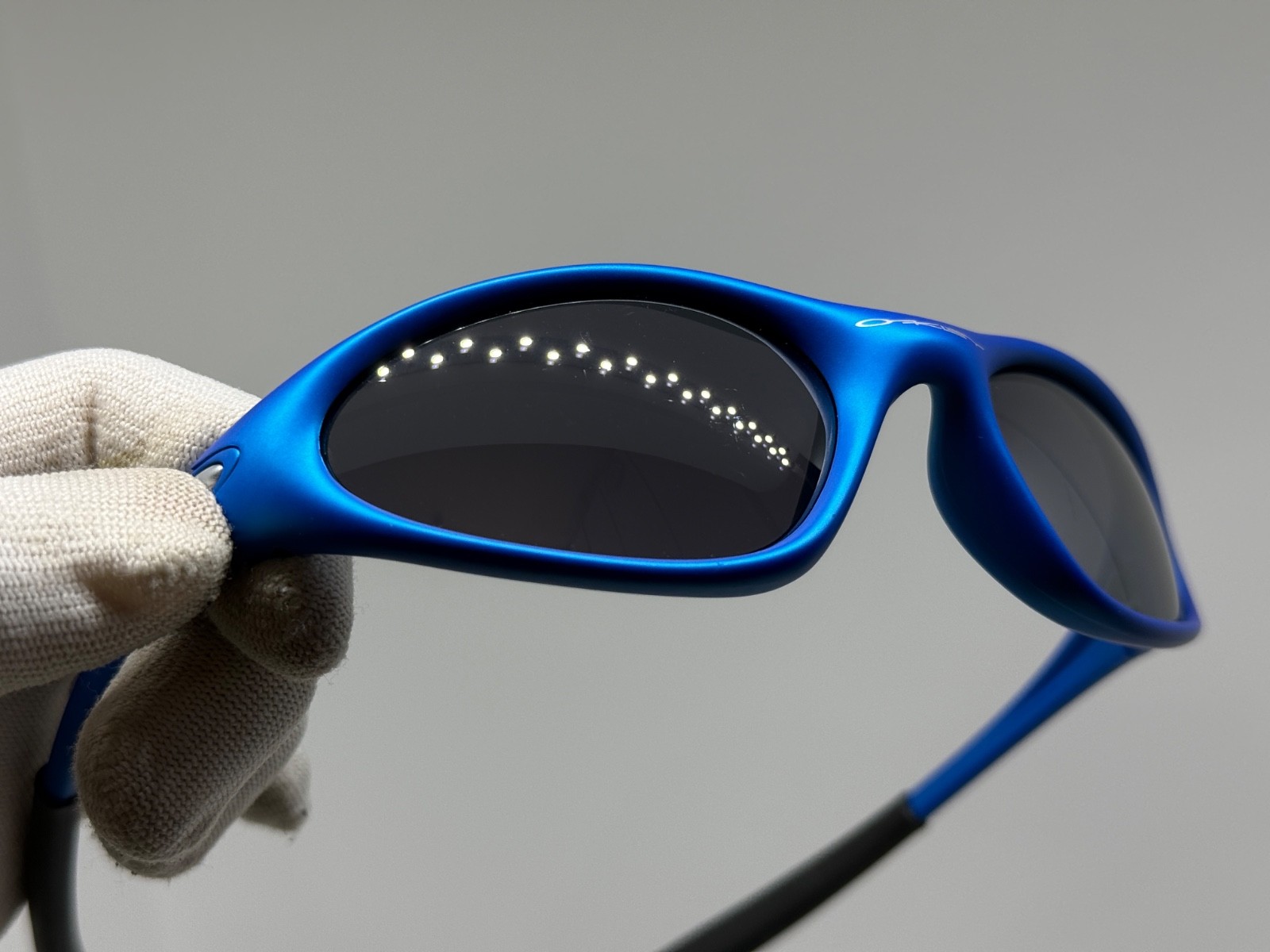 Oakley Minute Gen 2 Electric Blue w/Black Iridium Lens SKU 12-612