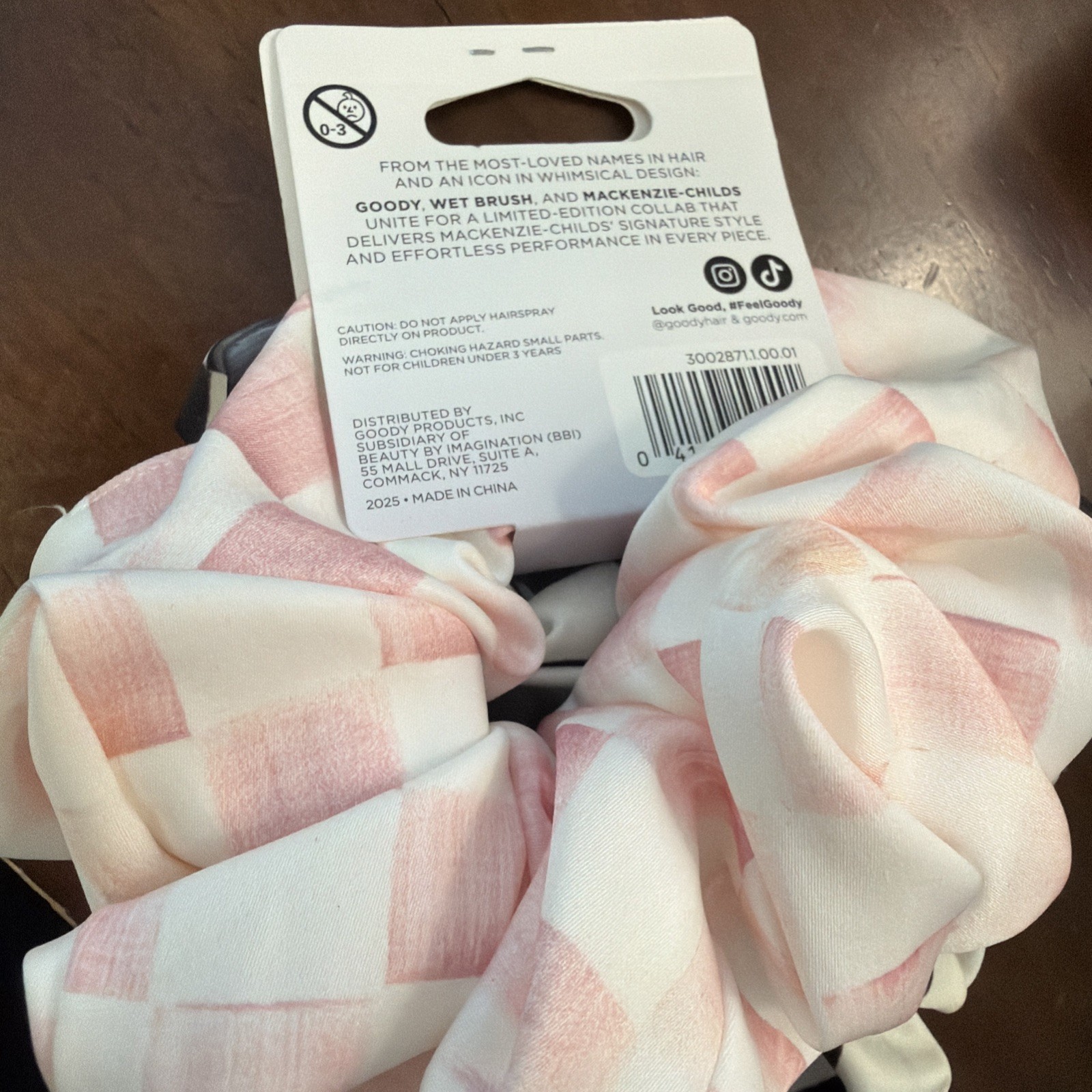 Goody X Mackenzie Childs 2pc Scrunchie Set Pink Black Check 🌸🩷🖤🌸