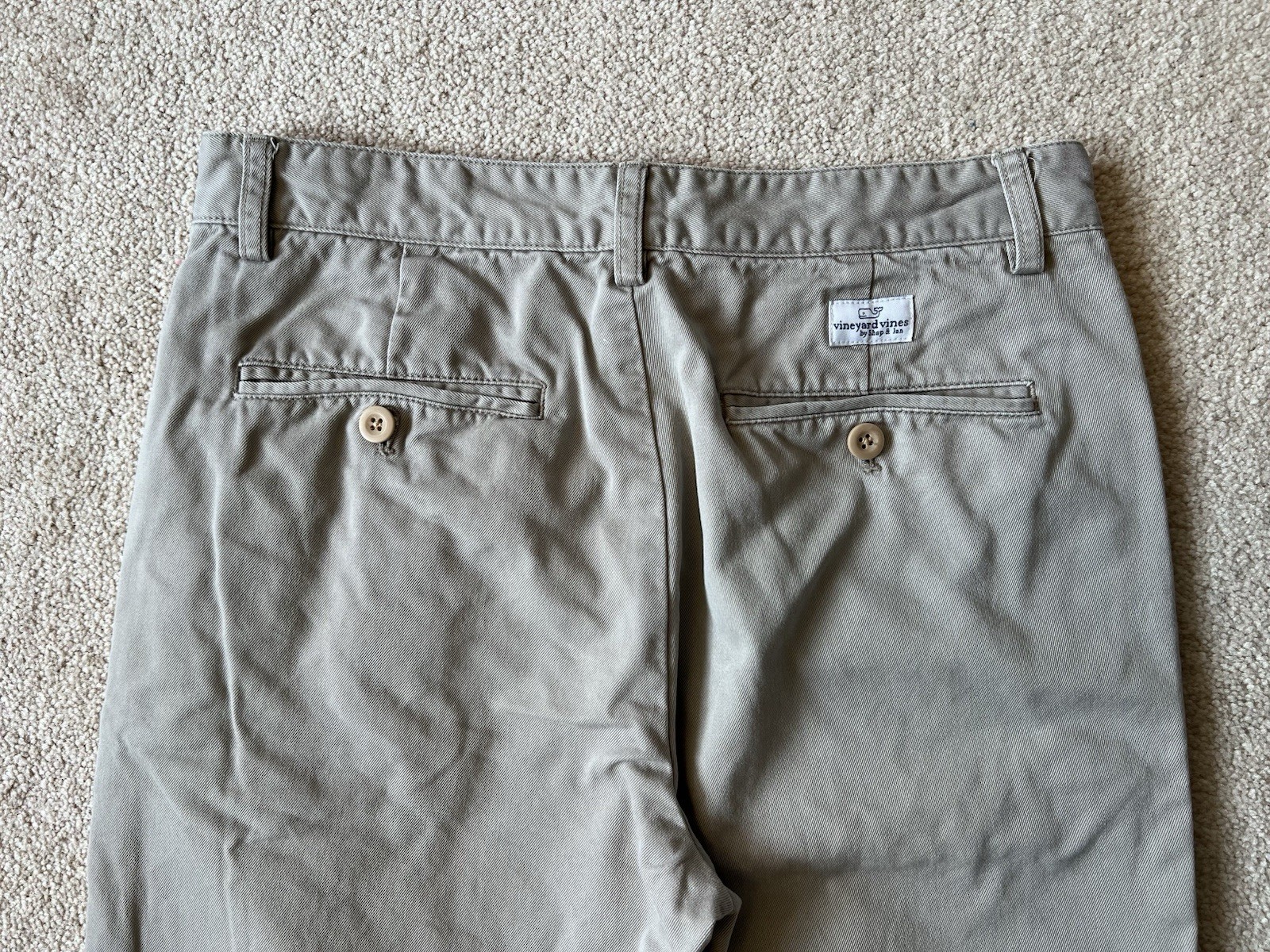 PANTS – Boys’ – Vineyard Vines – Khaki – No Cuff Club Pant Chino – Flat – Sz 18