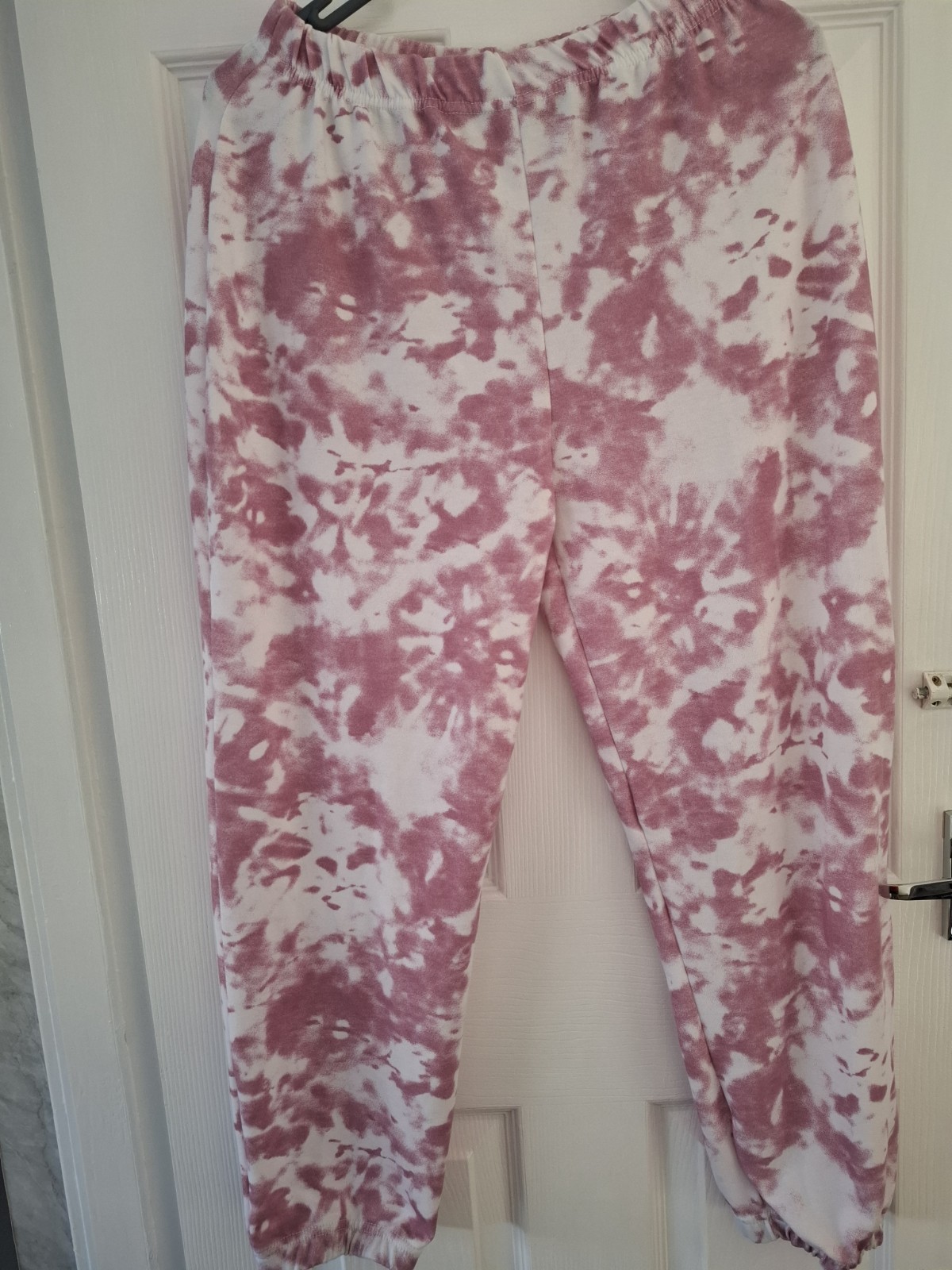 Ladies Size 10 PRETTYLITTLETHING JOGGERS ELASTIC WAIST, CUFFED ANKLES, PINK