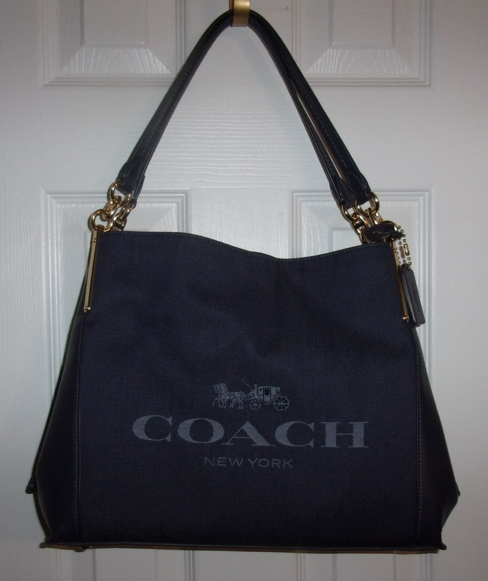 Coach Lori C0670 Shoulder Bag in Deep Navy Soft Leather &Canvas