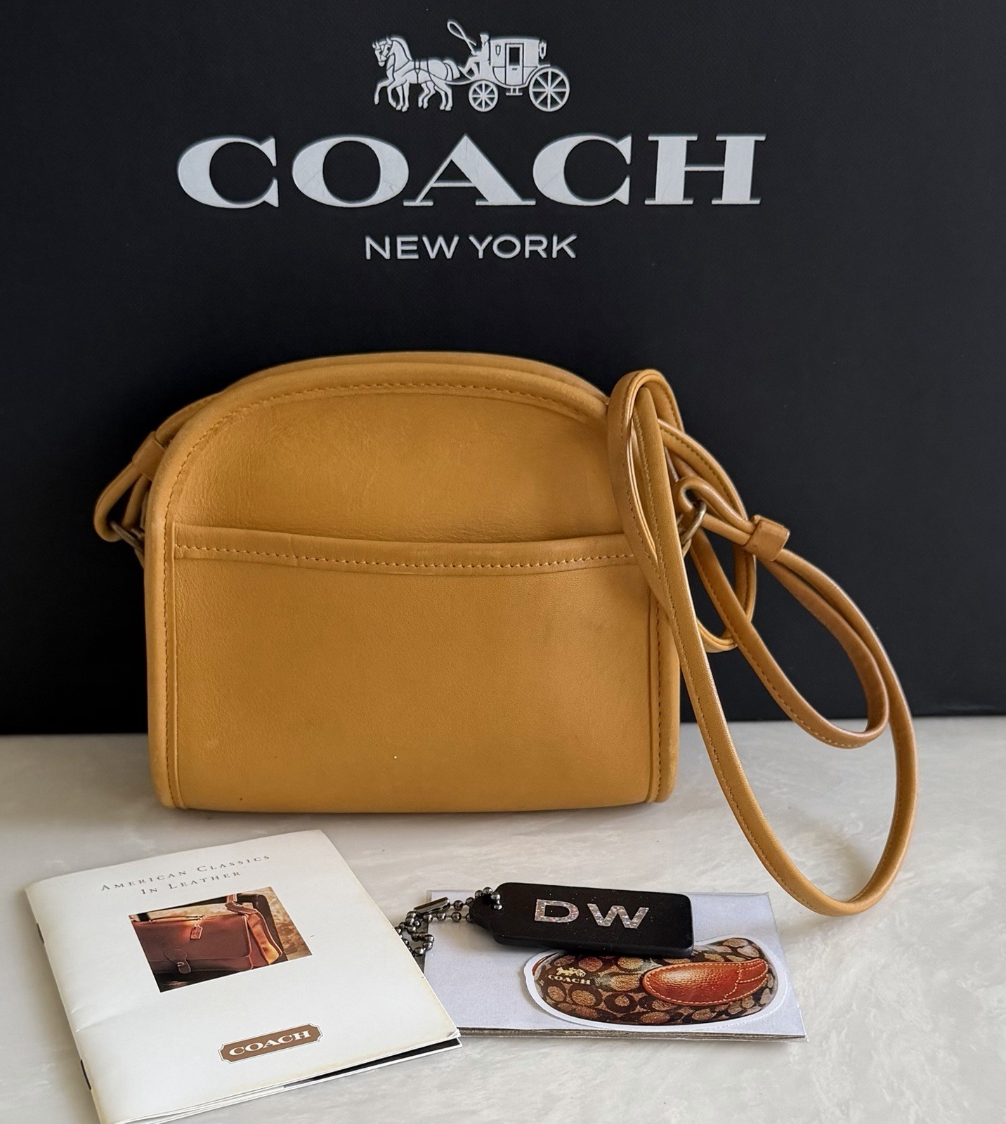 COACH VINTAGE YELLOW ABBIE ZIP CROSSBODY BAG USA 9017 90’S