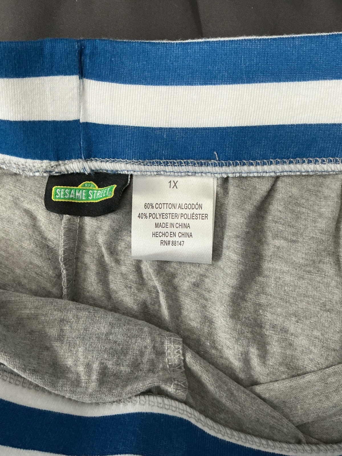 Unisex Sesame Street Cookie Monster Pants Size XL NWOT