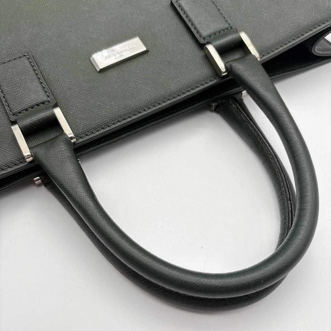 Authentic Burberry Green Saffiano Leather A4 Handbag 12.6 x 9.8 in Authentic