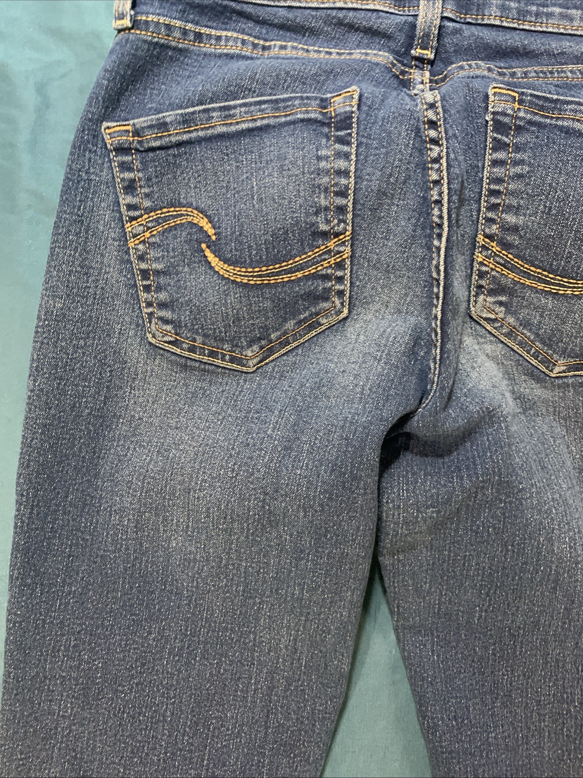 Levi’s Women’s Curvy Bootcut Jeans 4m 27 Waist L 32