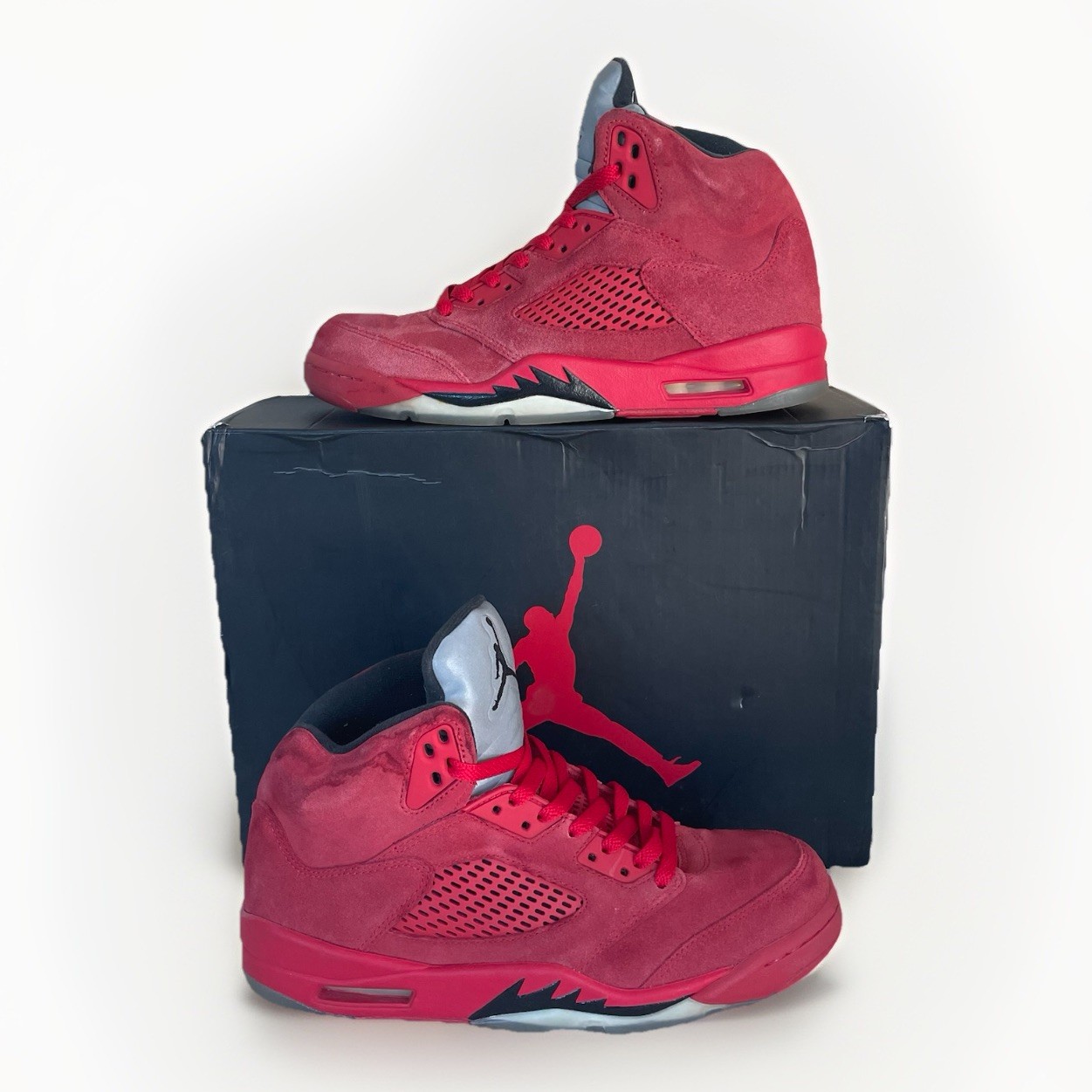 Mens Air Jordan 5 Retro Red Suede US Size 8.5 136027-602