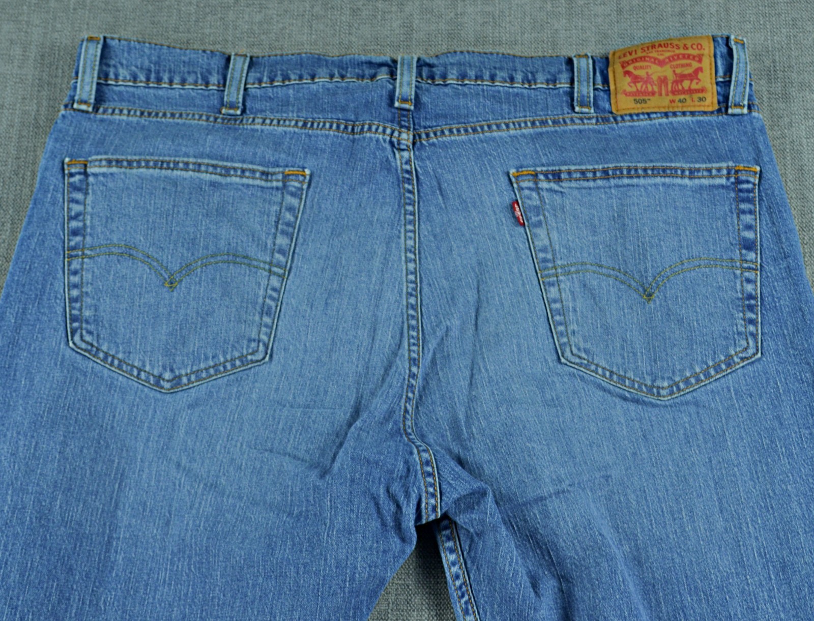 Levi’s 505 Jeans Men’s 40×30 Blue Regular Fit Straight Leg Denim