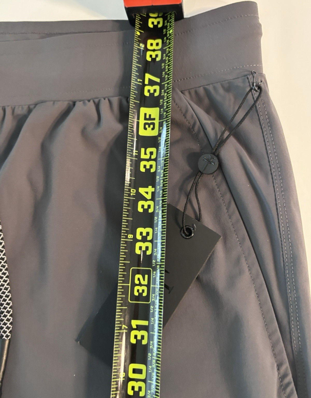 Three Nails Jogger Pants NWT Vapor-Lite Men’s XL Gray Nylon Spandex Mathew 6:33