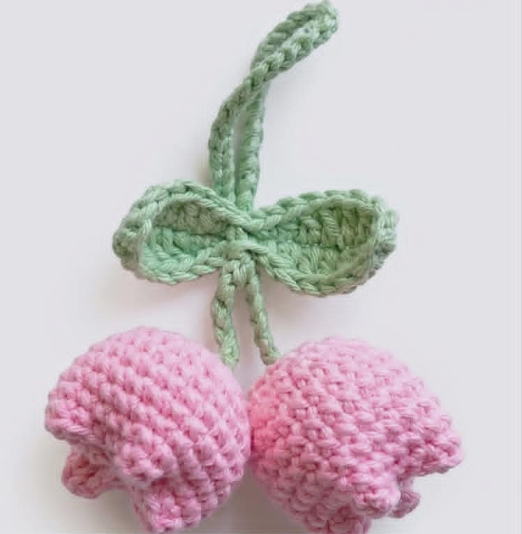 Custom Crochet Keyring – Small Gift Idea – Choose Your Color & Shape