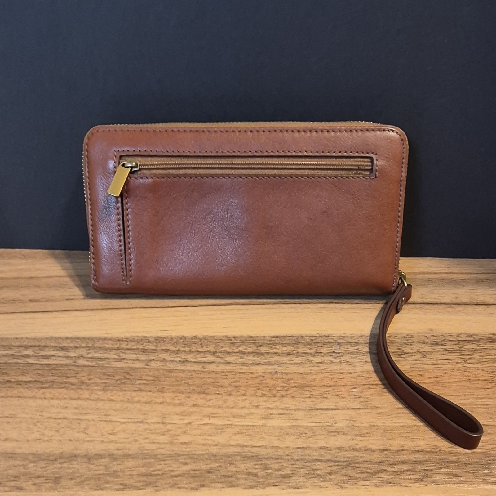 Fossil Brown Solid Zip-Around Wristlet Wallet Credit Card Slots Folding