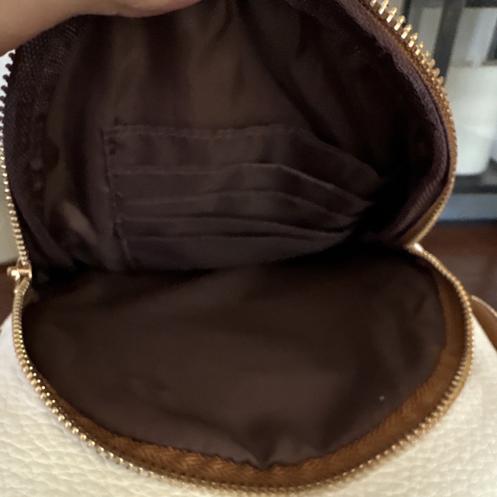 LIZZNOE White Pebbled Sling Crossbody Bag Gold Zip Brown Strap Initial A