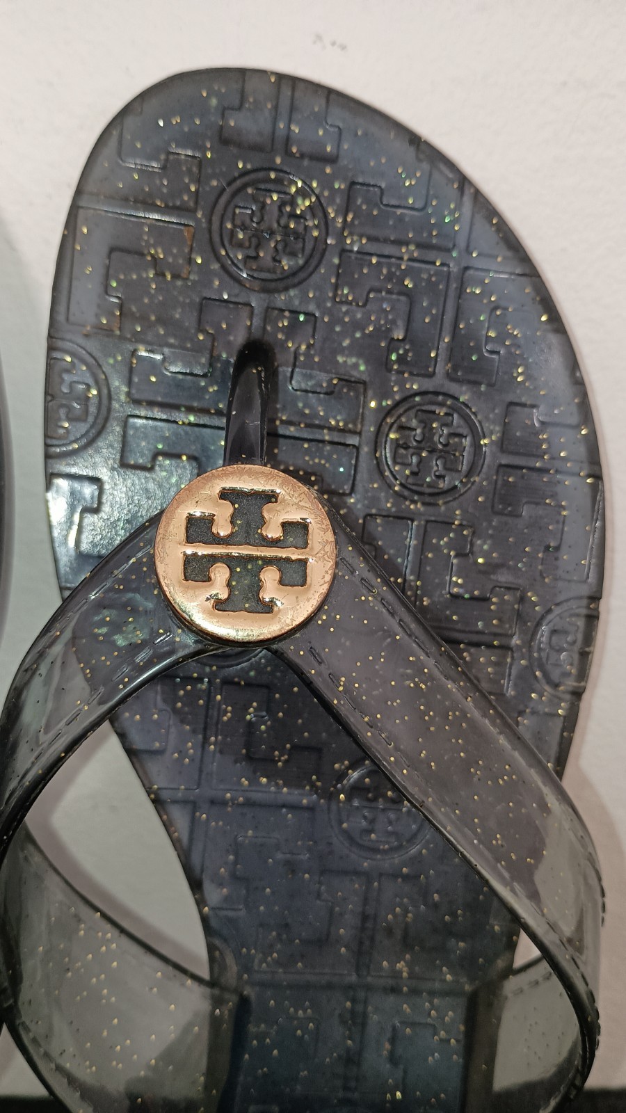 Tory Burch Jelly Sparkle Flip Flops Fit Like 9 Measurements In Pictures