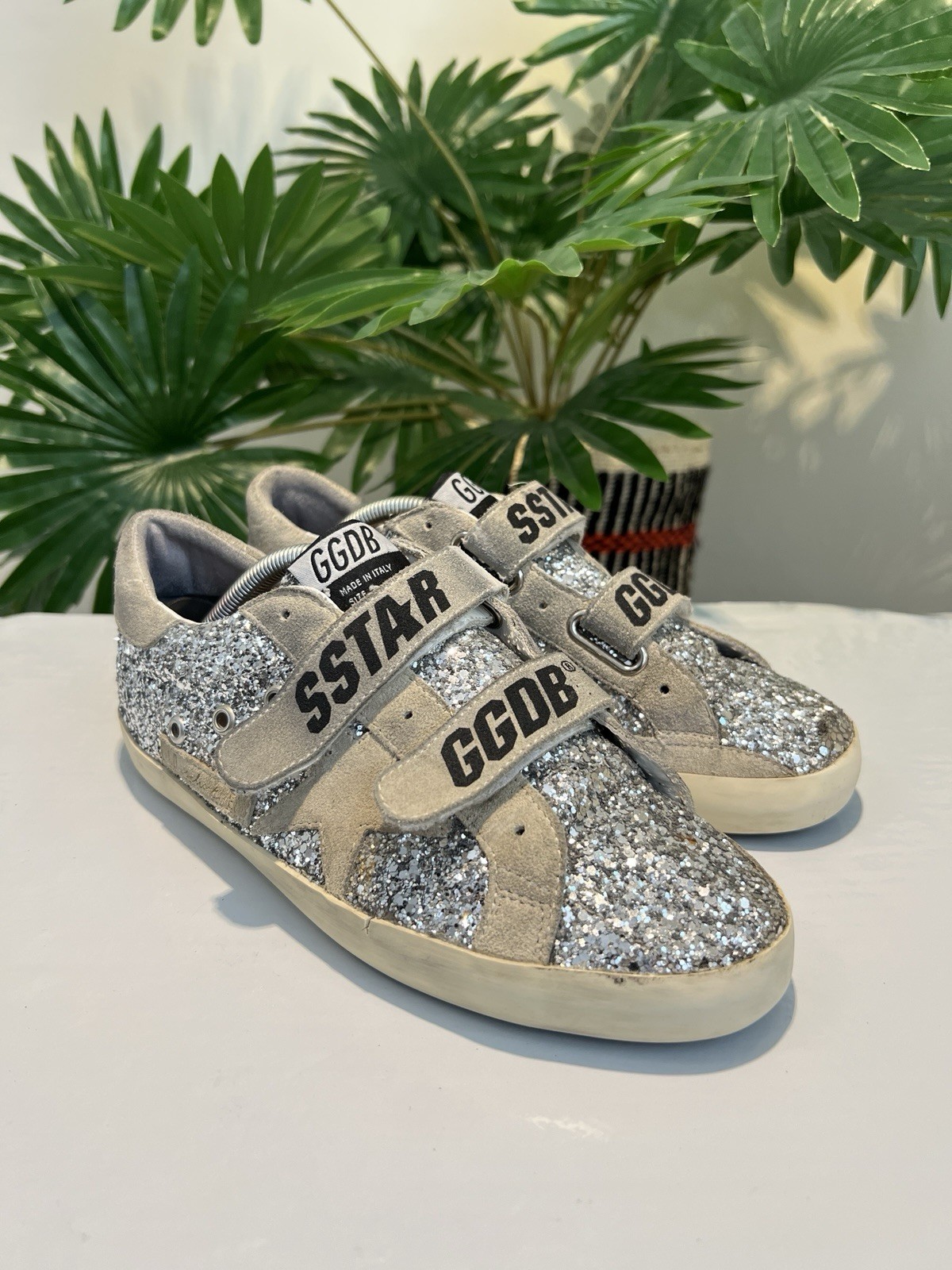 Golden Goose Old School Glitter Grip-strap Sneakers In Silver Pearl EU 37 | US 7