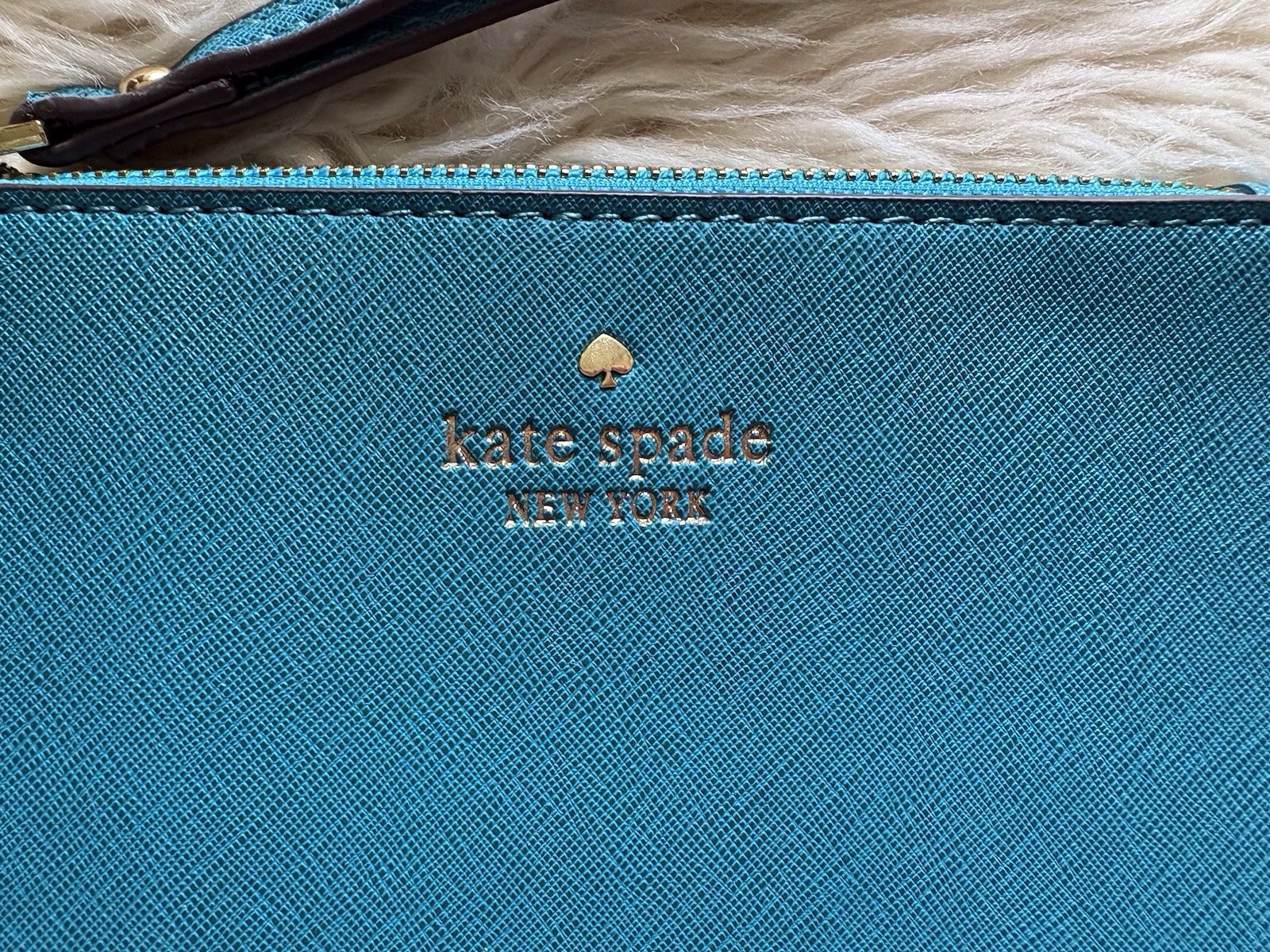 KATE SPADE NEW YORK Wristlet Wallet Clutch Teal Leather Fresh Air New w/out Tags