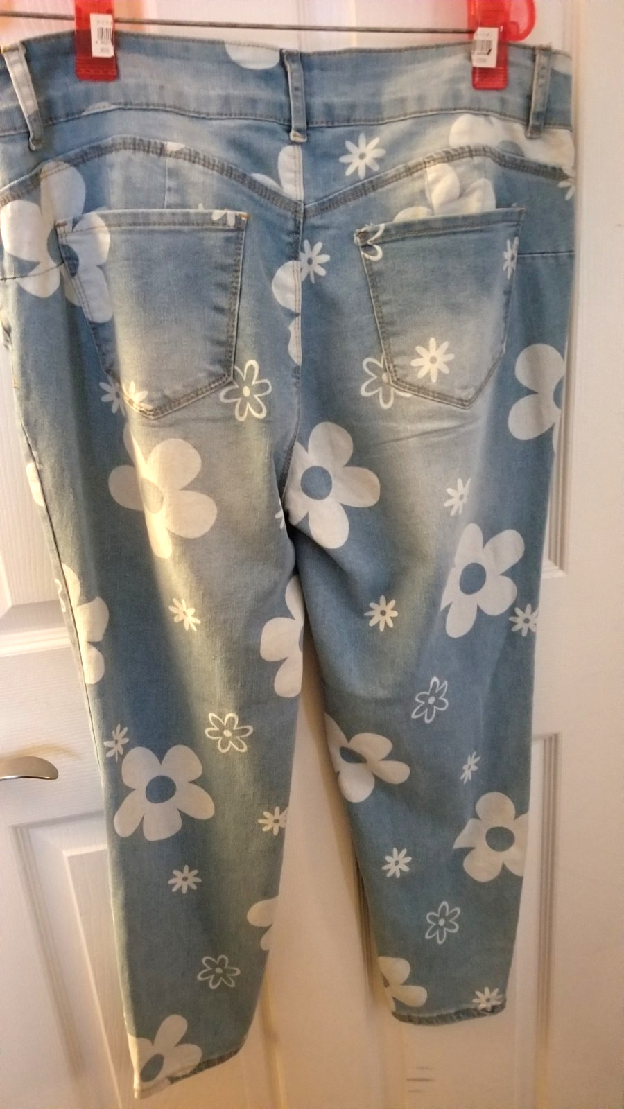 Daisy Jeans, by BLUE SAVVY, Ladies’ Size 14, Relaxed Fit, Ankle Length.