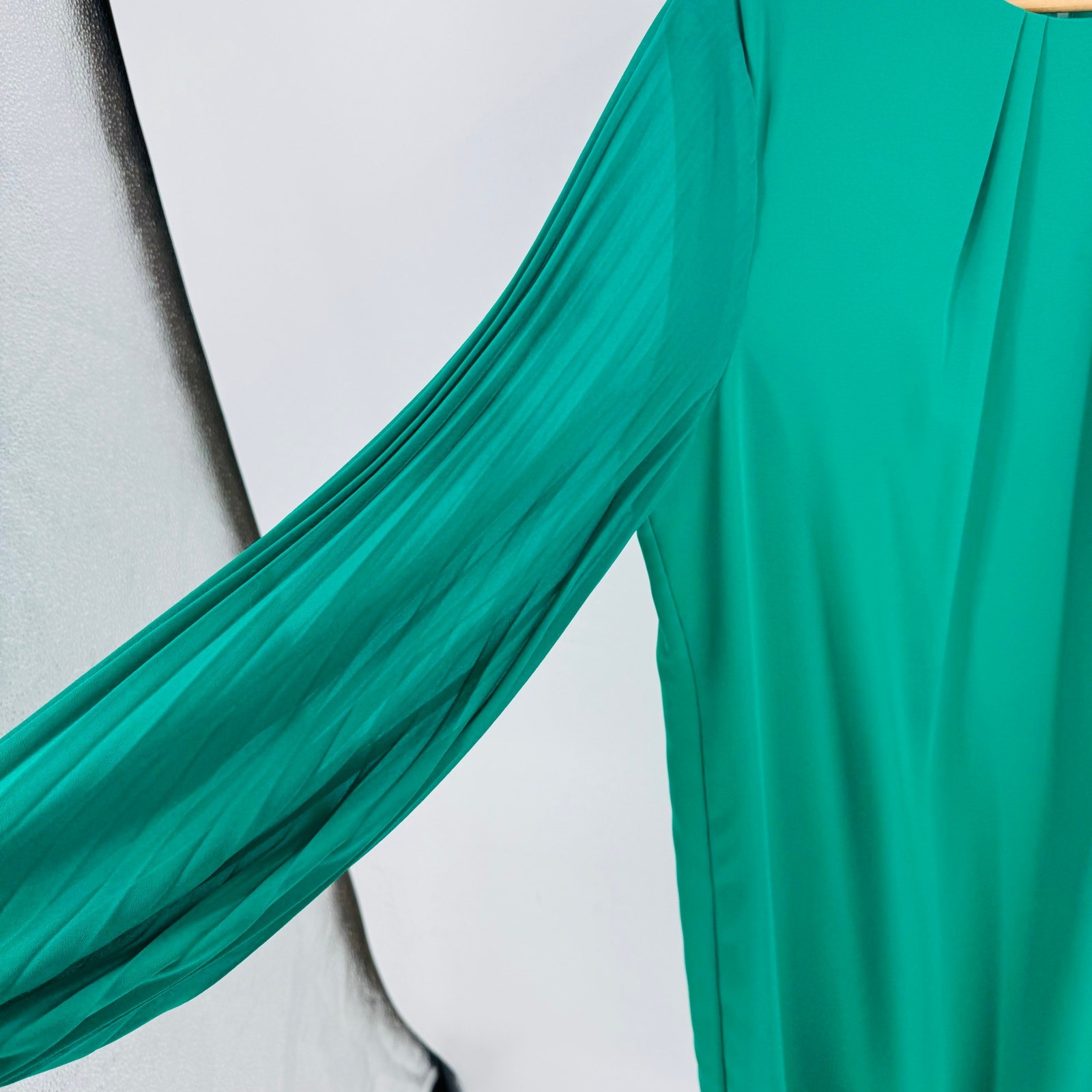 Hobbs Greta Green Popover Dress Pleated Sleeve Sheath Chic Minimalist Size 12