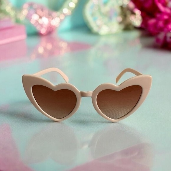 Heart Shaped Sunglasses Cute Fashion Eyewear with Pouch New