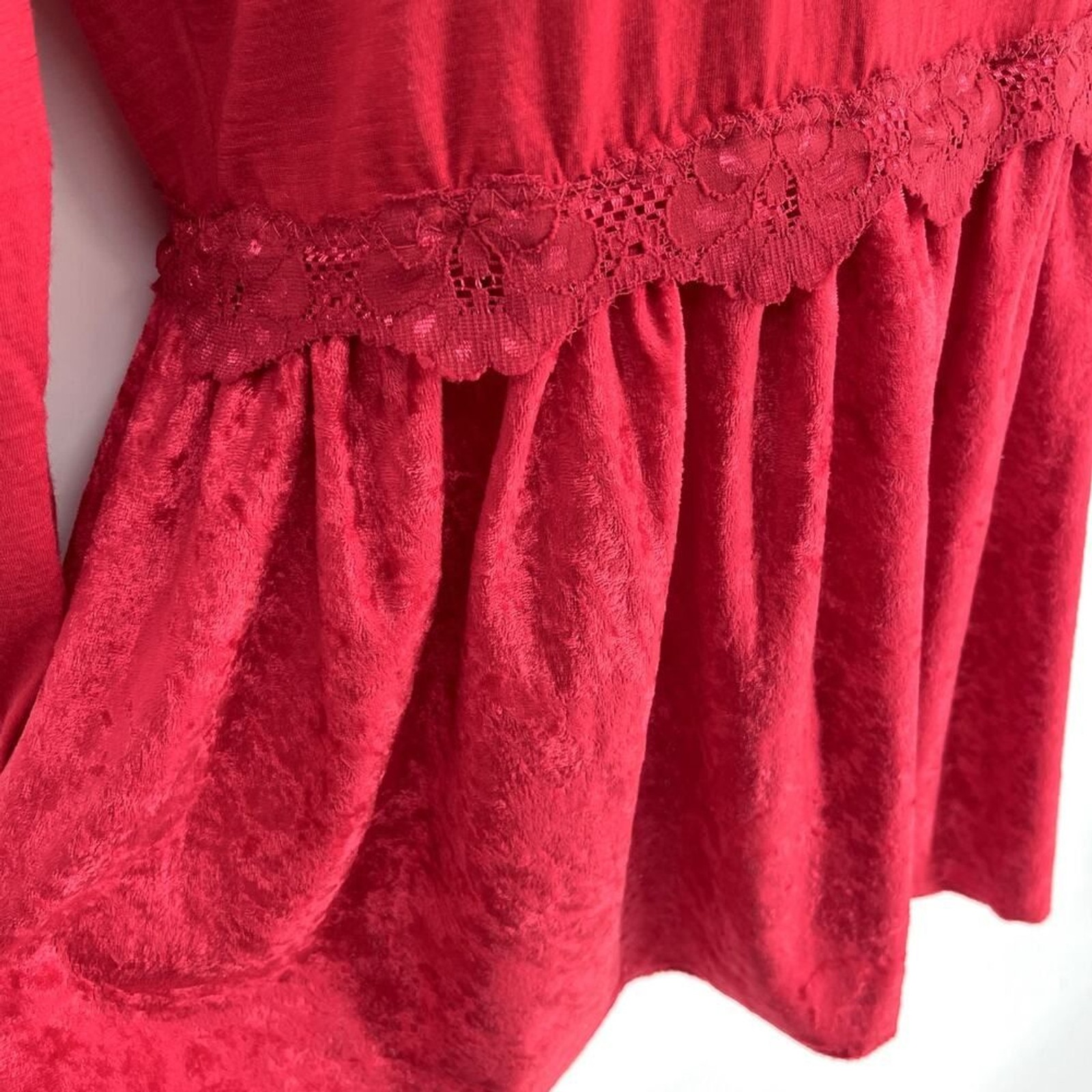 Seg’ments Merino Wool V-Neck Tunic Top Sz M Red Pleated Texture Lace Lightweight