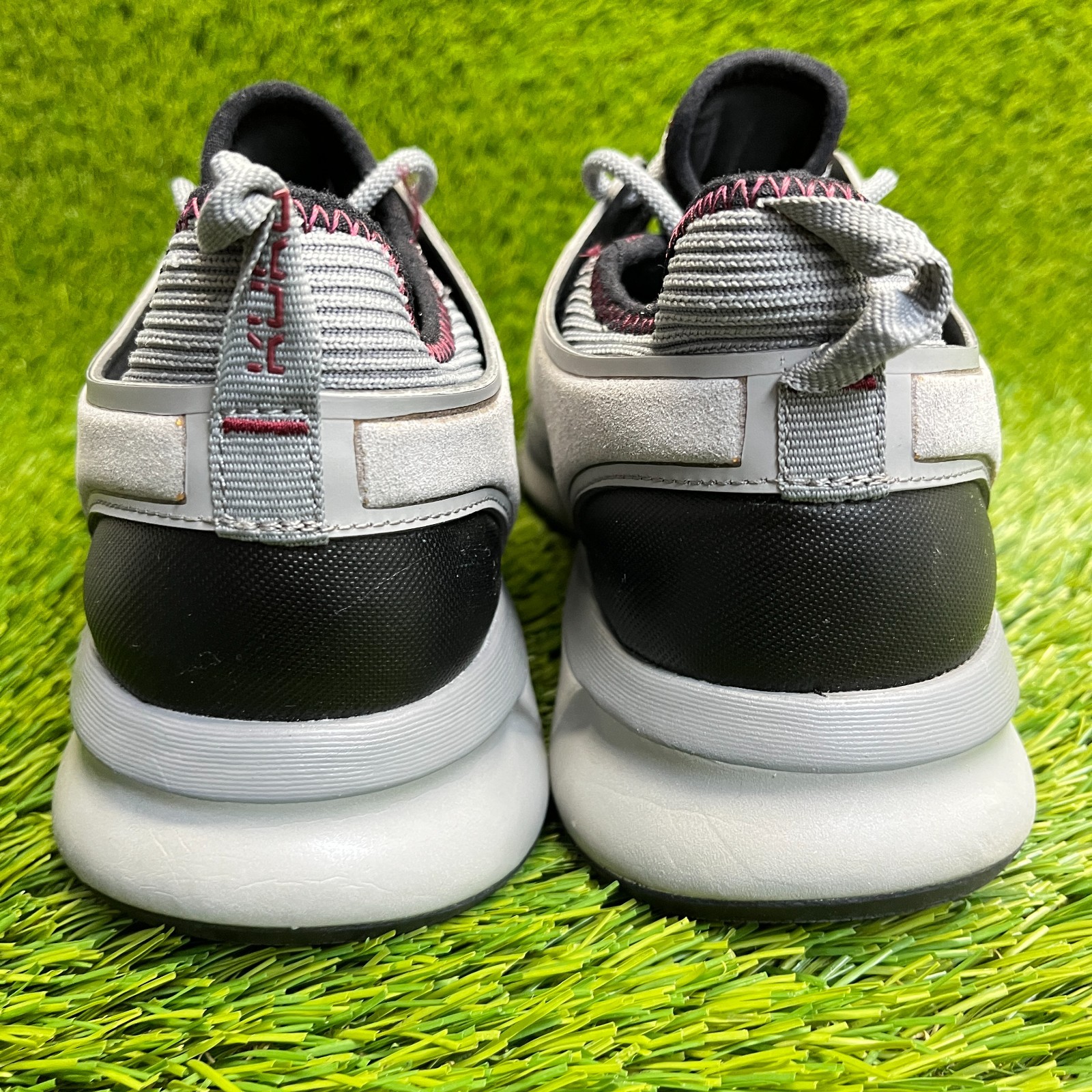 Kuru Atom Mens Size 7.5 Gray Black Red Athletic Running Walking Shoes Sneakers
