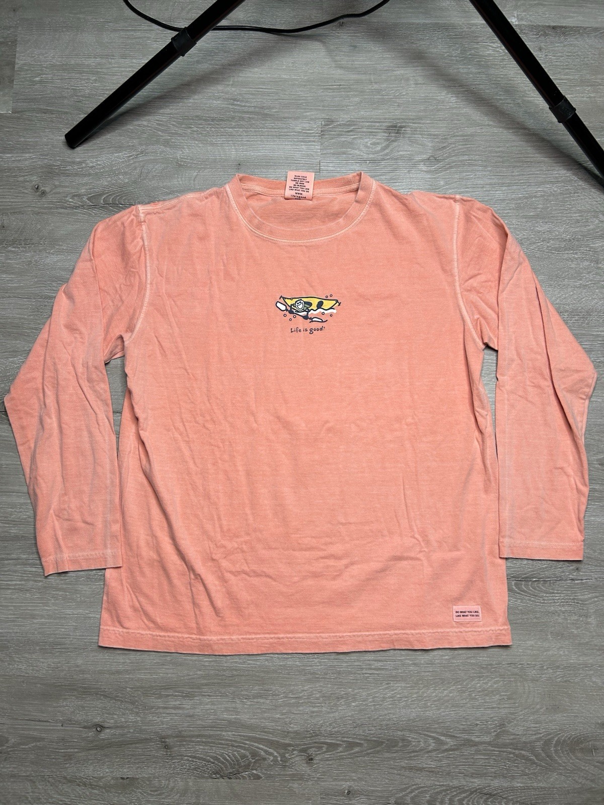 Life Is Good Women’s Large Kayak Graphic T Shirt Long Sleeve