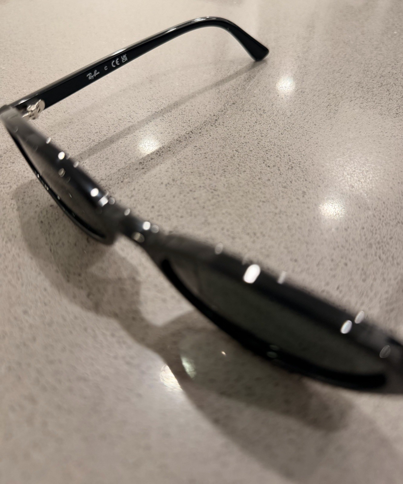 NEW Ray-Ban Khal Oval Sunglasses RB4472 Black 51mm