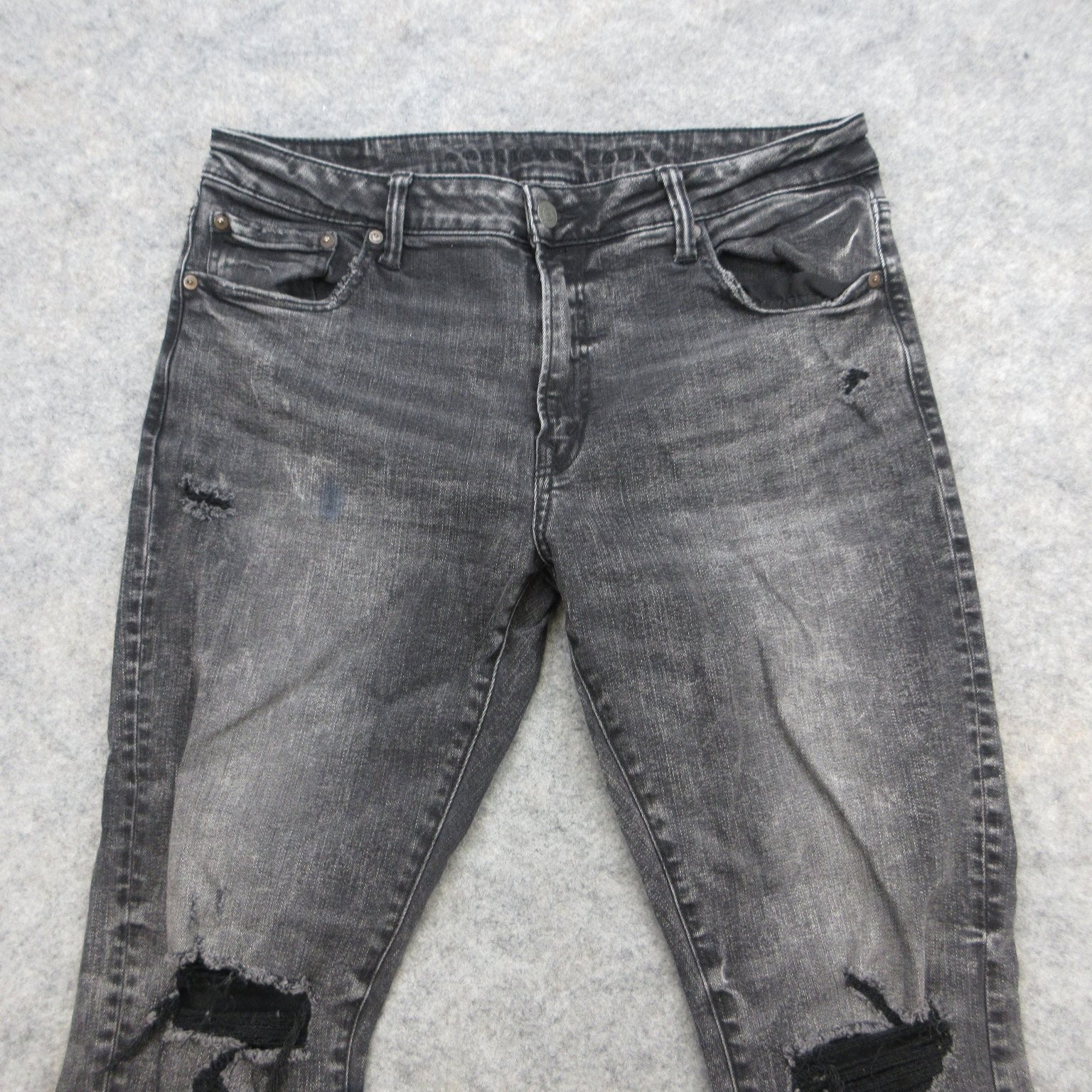 American Eagle Men’s 36×32 Distressed Black Wash Next Level Flex Jeans