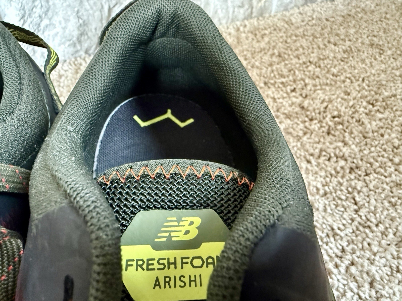 Men’s New Balance Hiking Trail Shoes Sneakers Green Size 15 4E Fresh Foam ARISHI