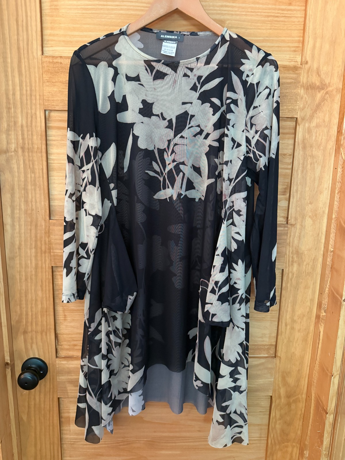 Alembika Lilia Semi Sheer Mesh Floral Relaxed Fit Tunic Top size 5/US 14-16