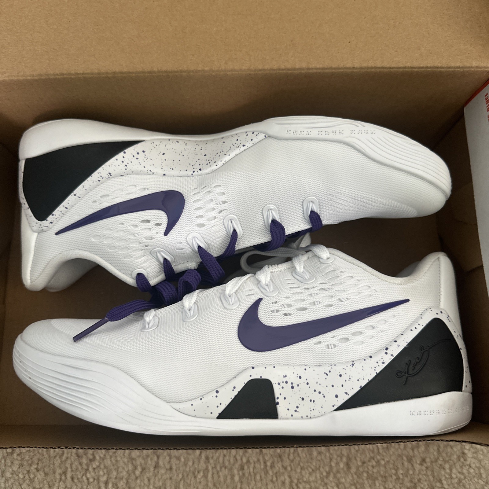 Kobe 9 Elite EM Protro White/Purple Size 8