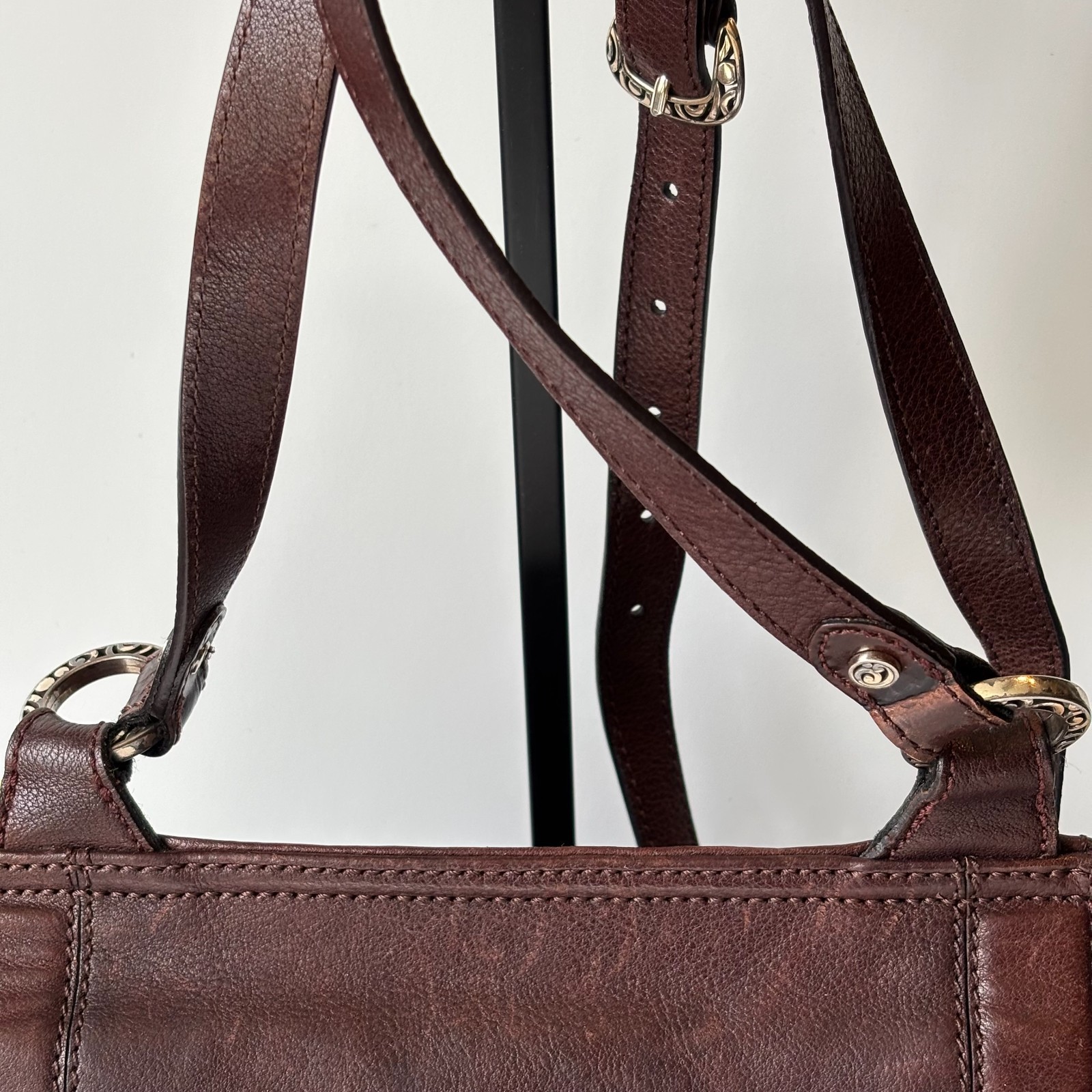 BRIGHTON Contempo City Brown Leather Crossbody Organizer Shoulder Bag Purse